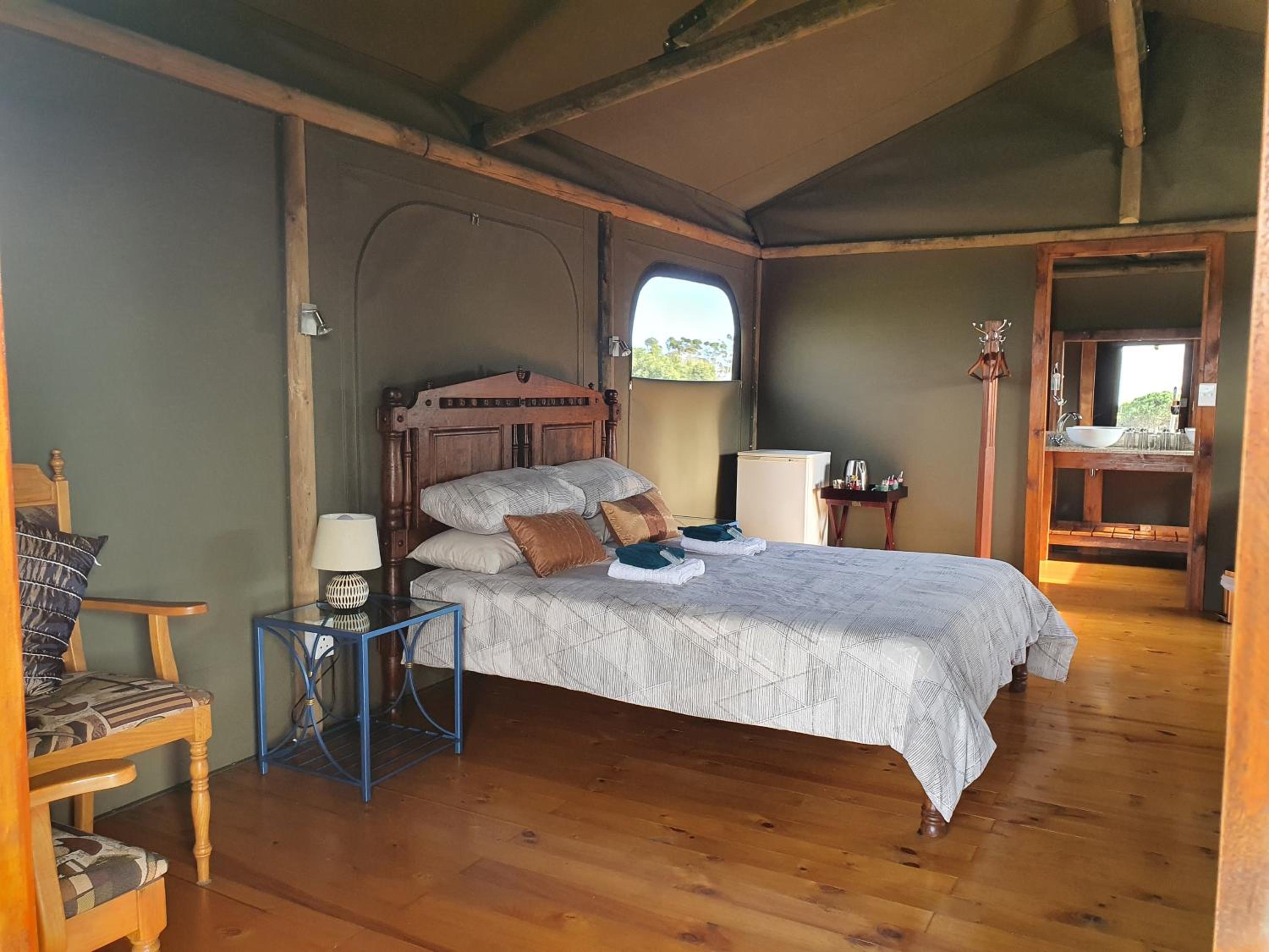 Hillcrest Lodge Tents - Nelanga view 4