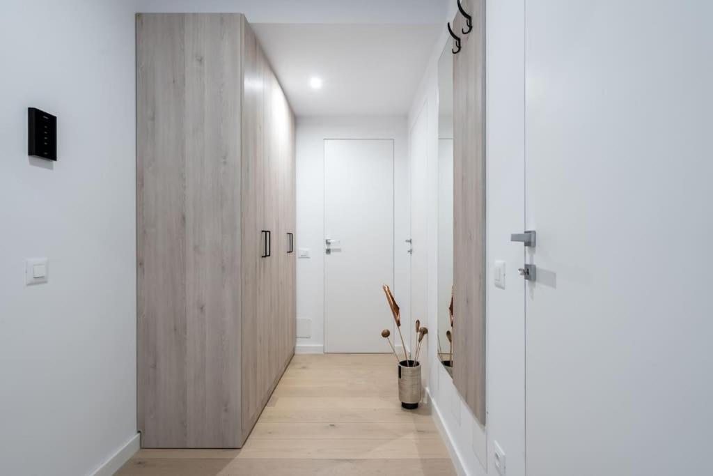 Tribal 1BR in Aviatiei