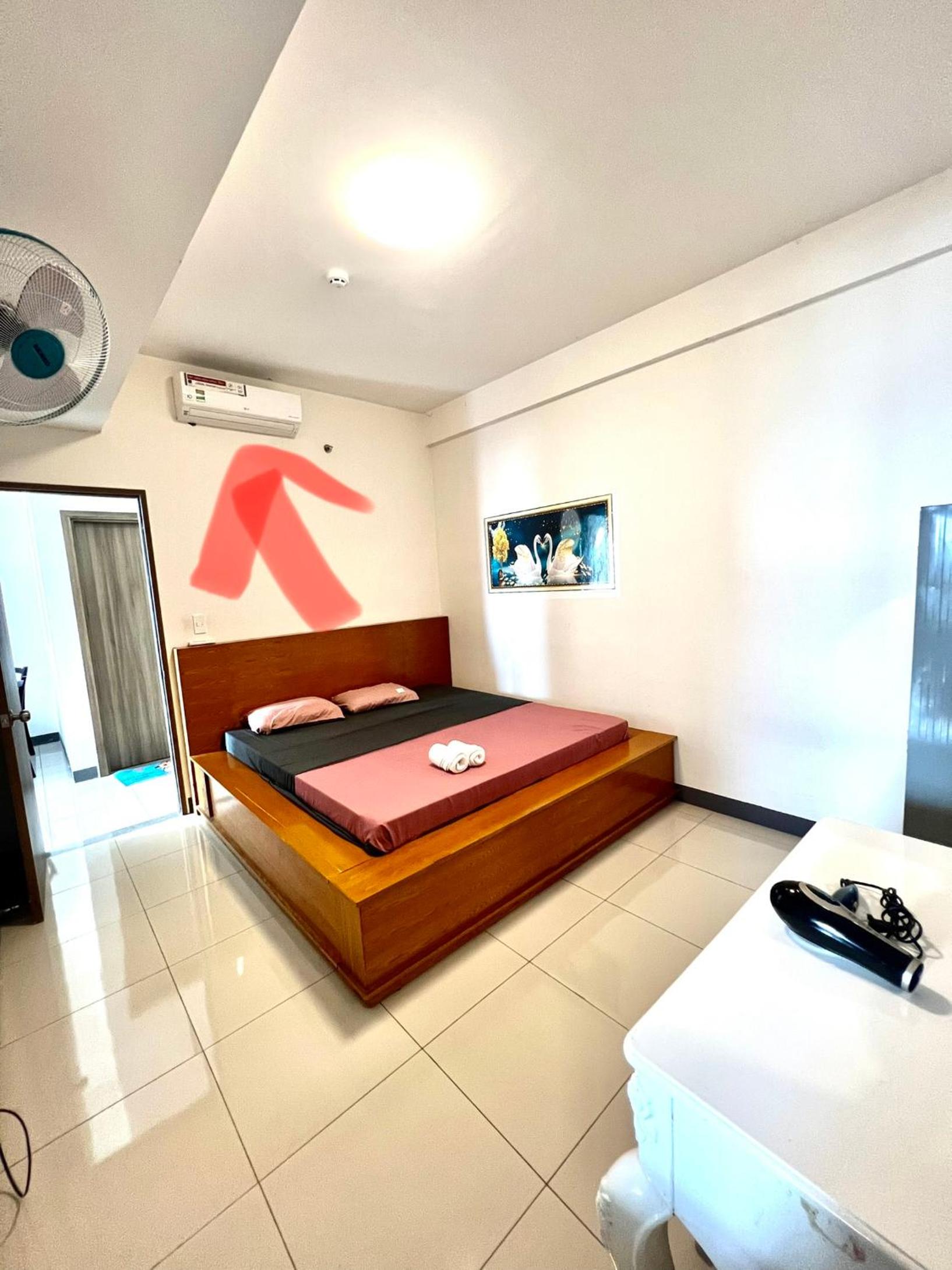 IMPERIAl PLACE 1 PN