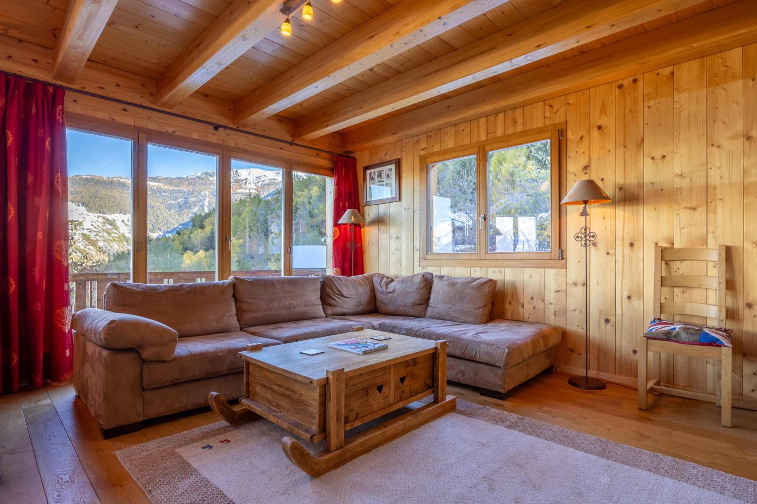 Chalet Vansamis, breathtakinng views & sauna