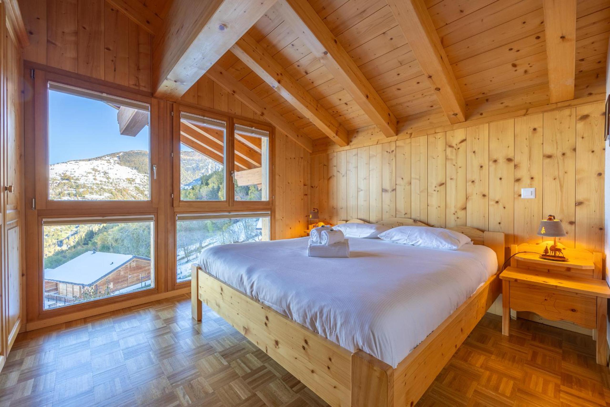 Chalet Vansamis, breathtakinng views & sauna