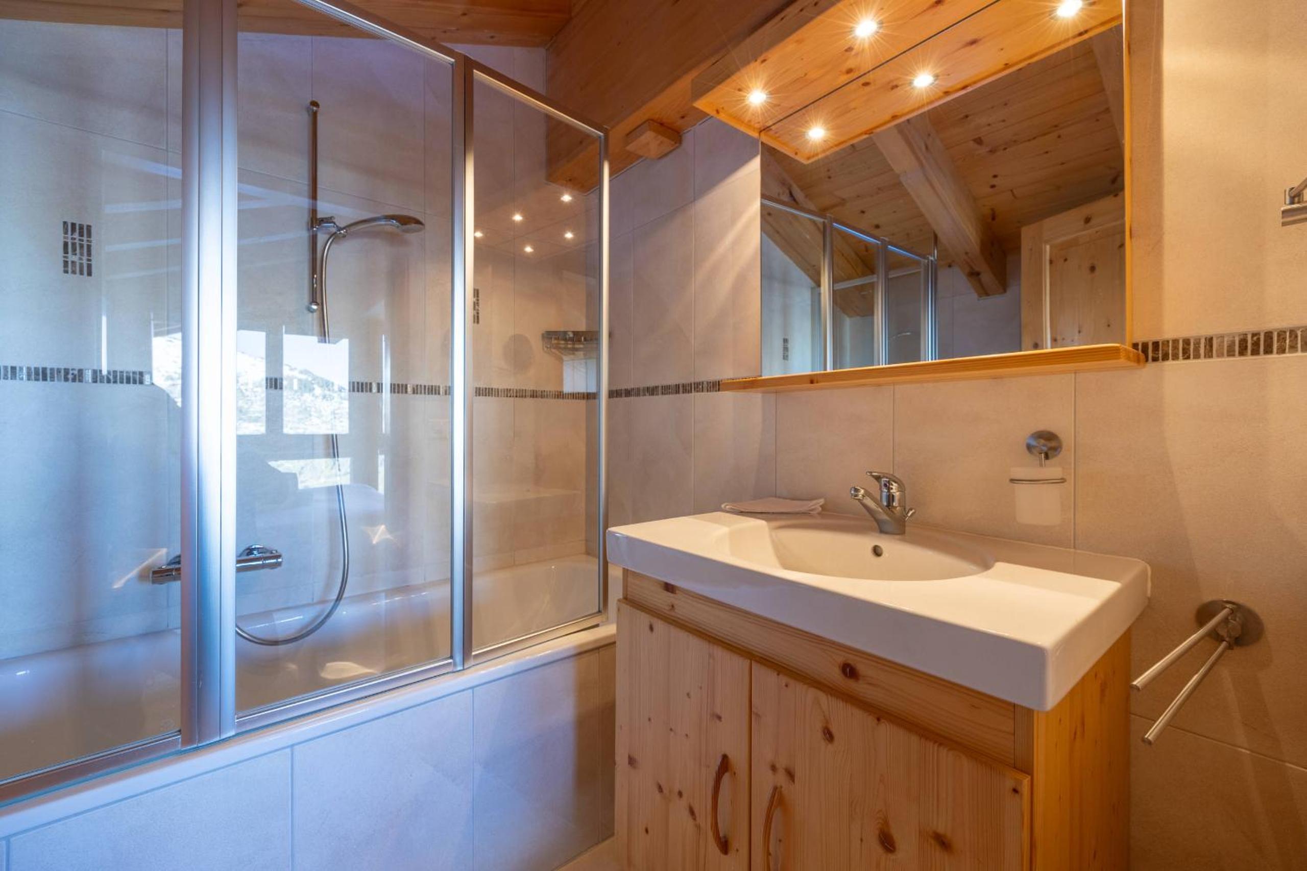 Chalet Vansamis, breathtakinng views & sauna