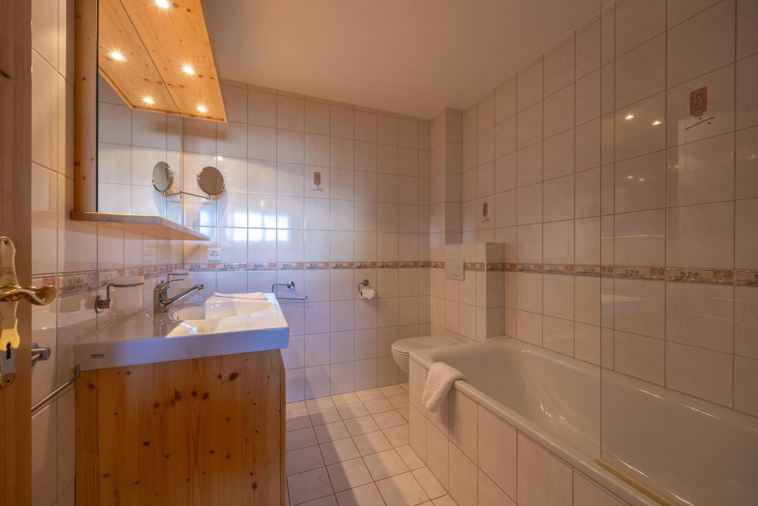 Chalet Vansamis, breathtakinng views & sauna