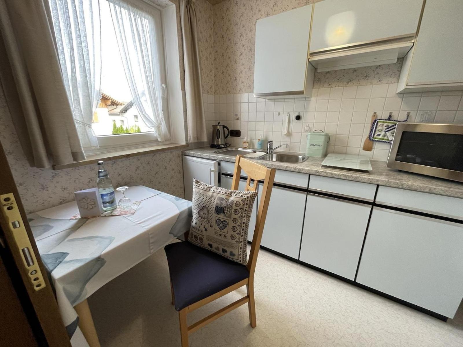 Urheim Rose - Dogfriendly