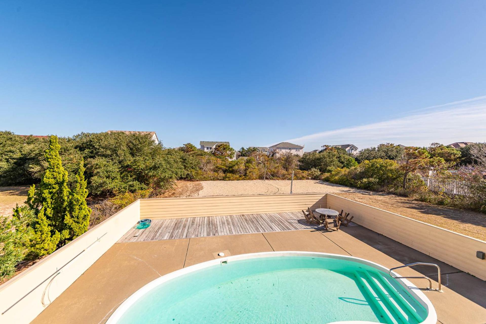 Carolina Sunrise - Corolla, Whalehead, Oceanside, 500 Yds to Beach, Pool, Hot Tub, Volleyball