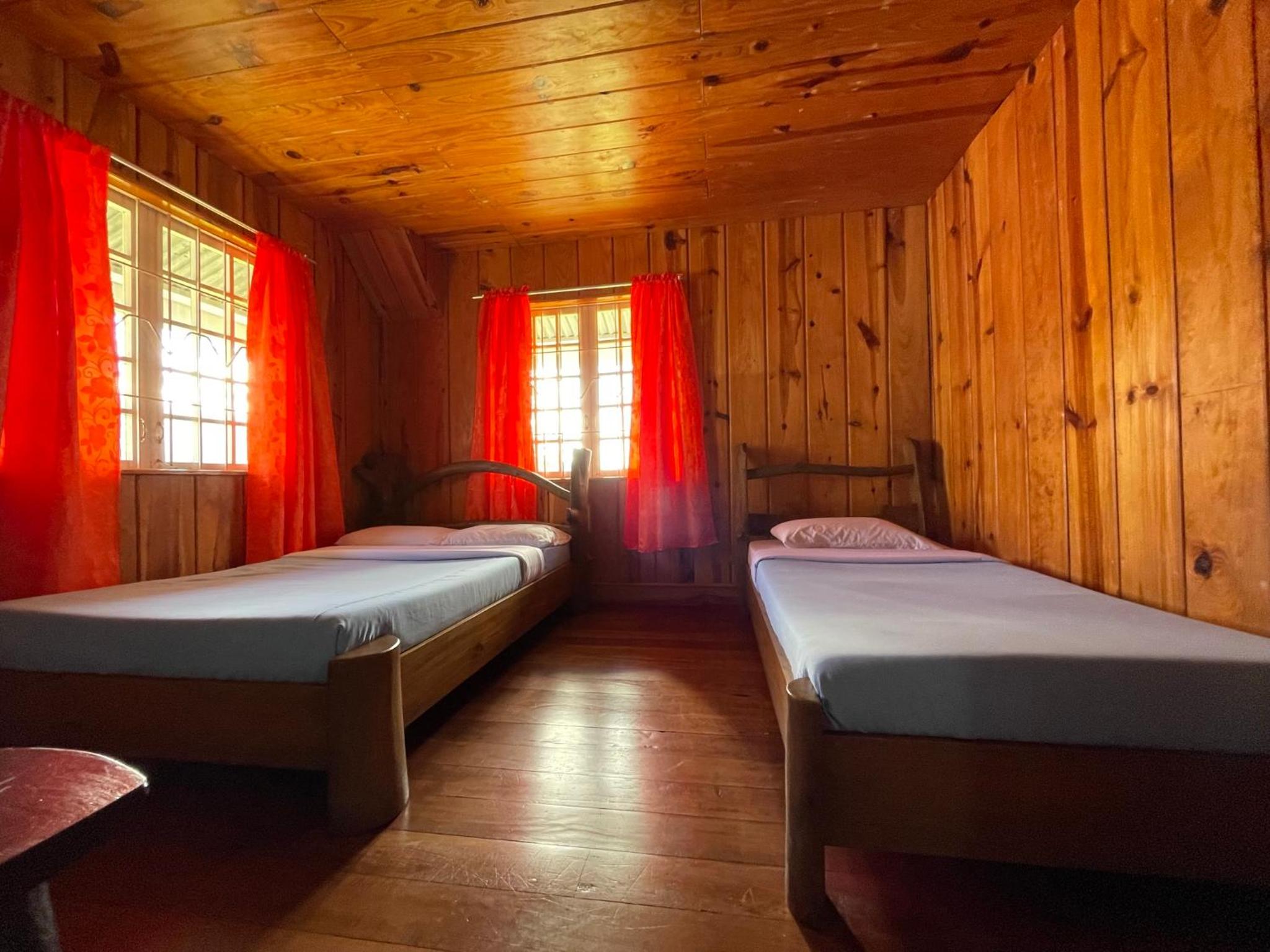 Sagada Resthouse by SagadaRooms view 2