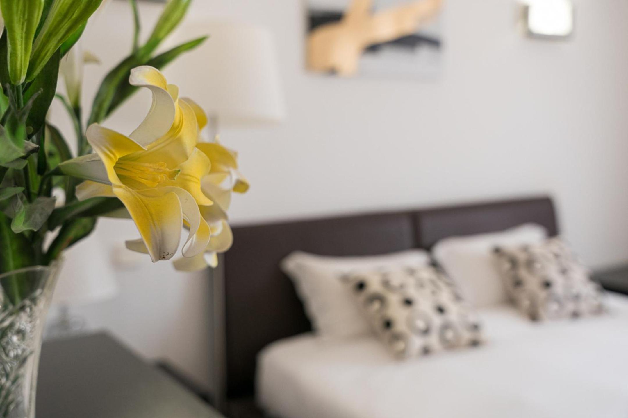Charming and Calm House - 5 minutes from the Beach by car
