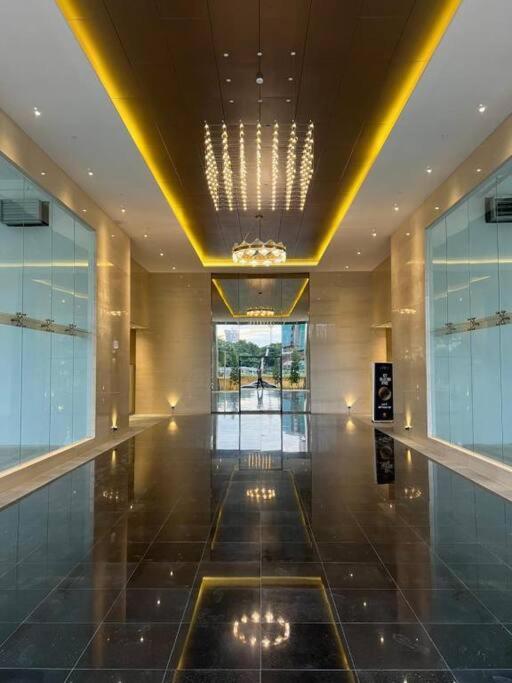4-6pax Soft Luxury Velocity.KL