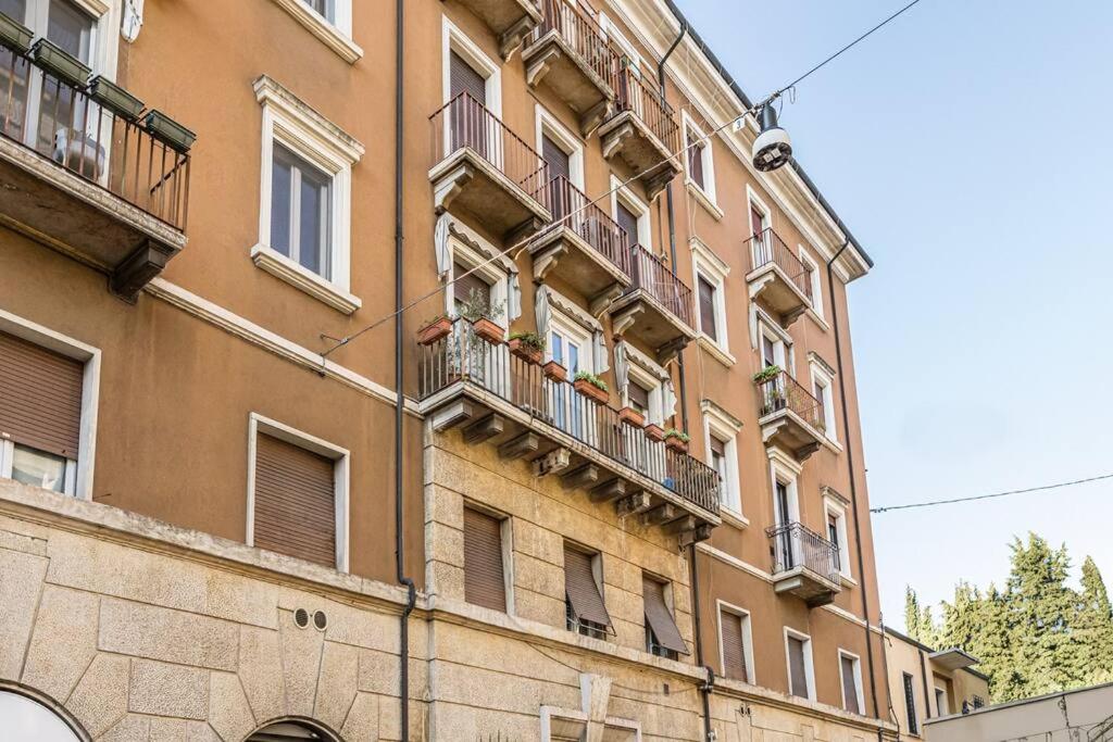 Sunshine Home Porta Nuova view 3