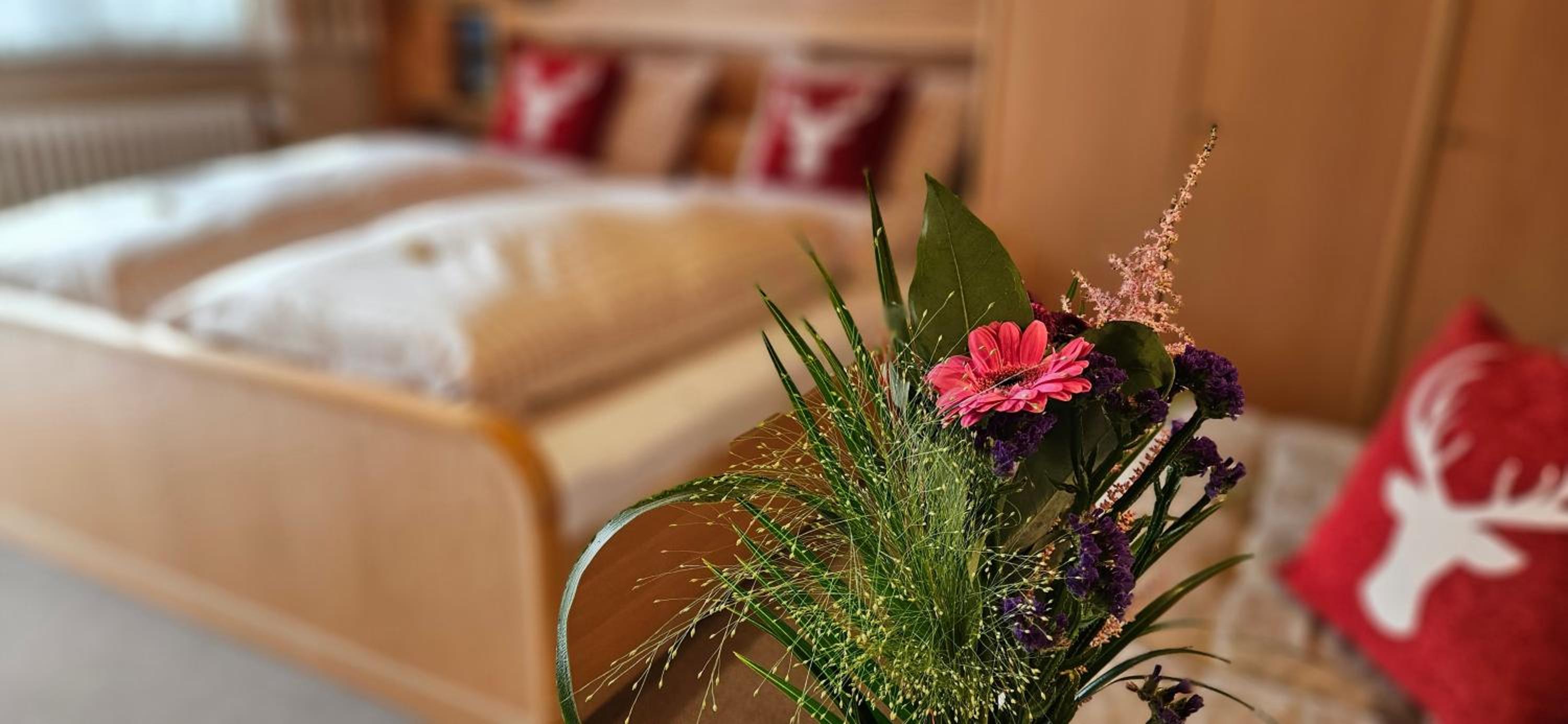 Urheim Rose - Dogfriendly