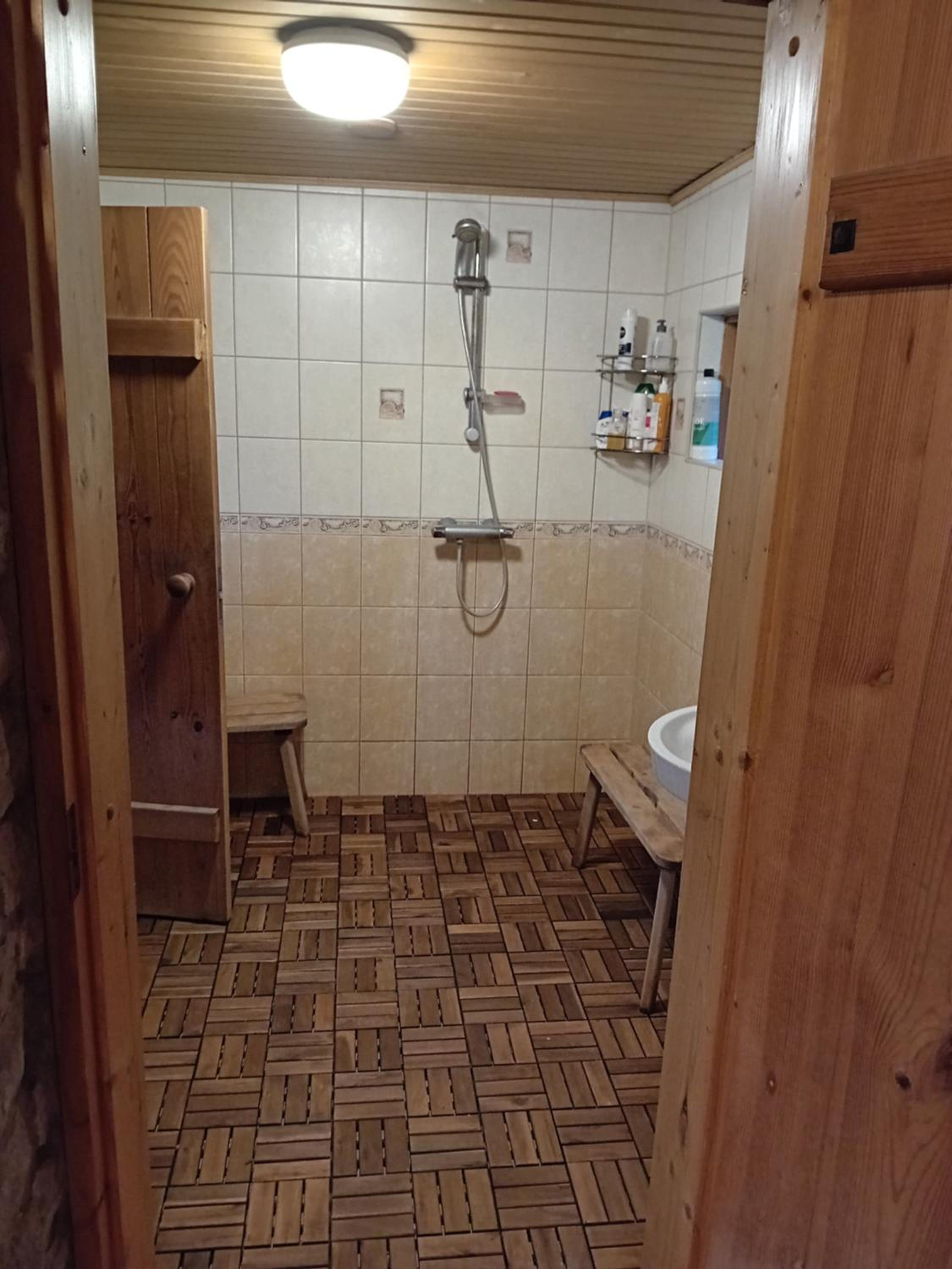 Romantiline saunamaja Pädaste lahe ääres