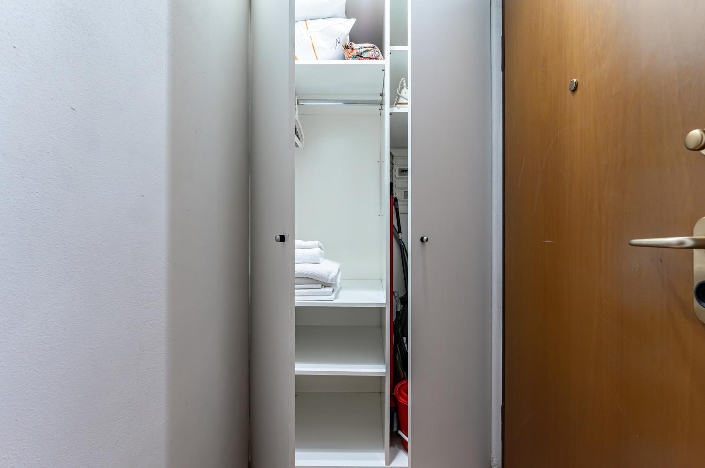 GuestHost - Arno River Quiet Apartment