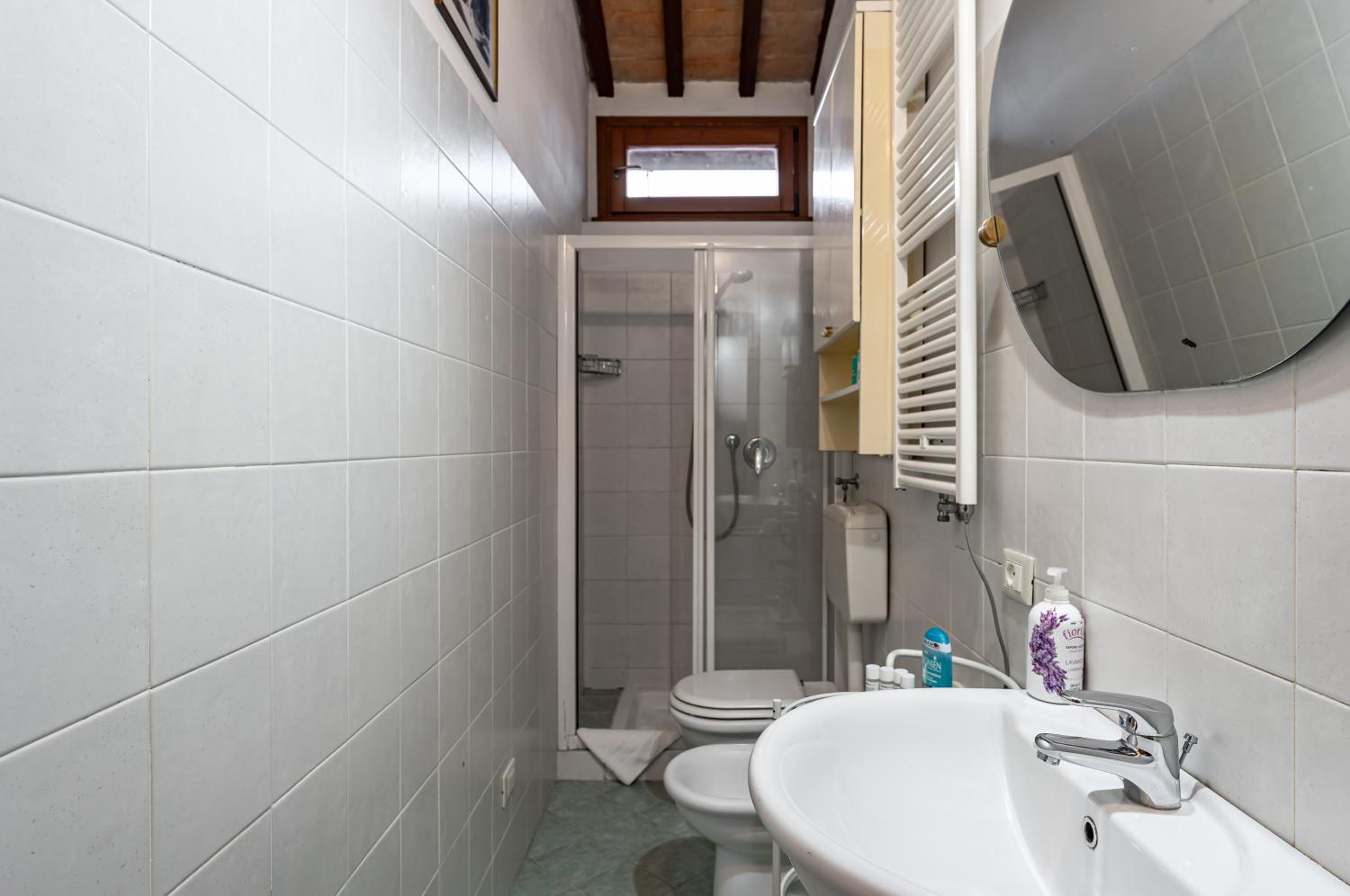 GuestHost - Arno River Quiet Apartment