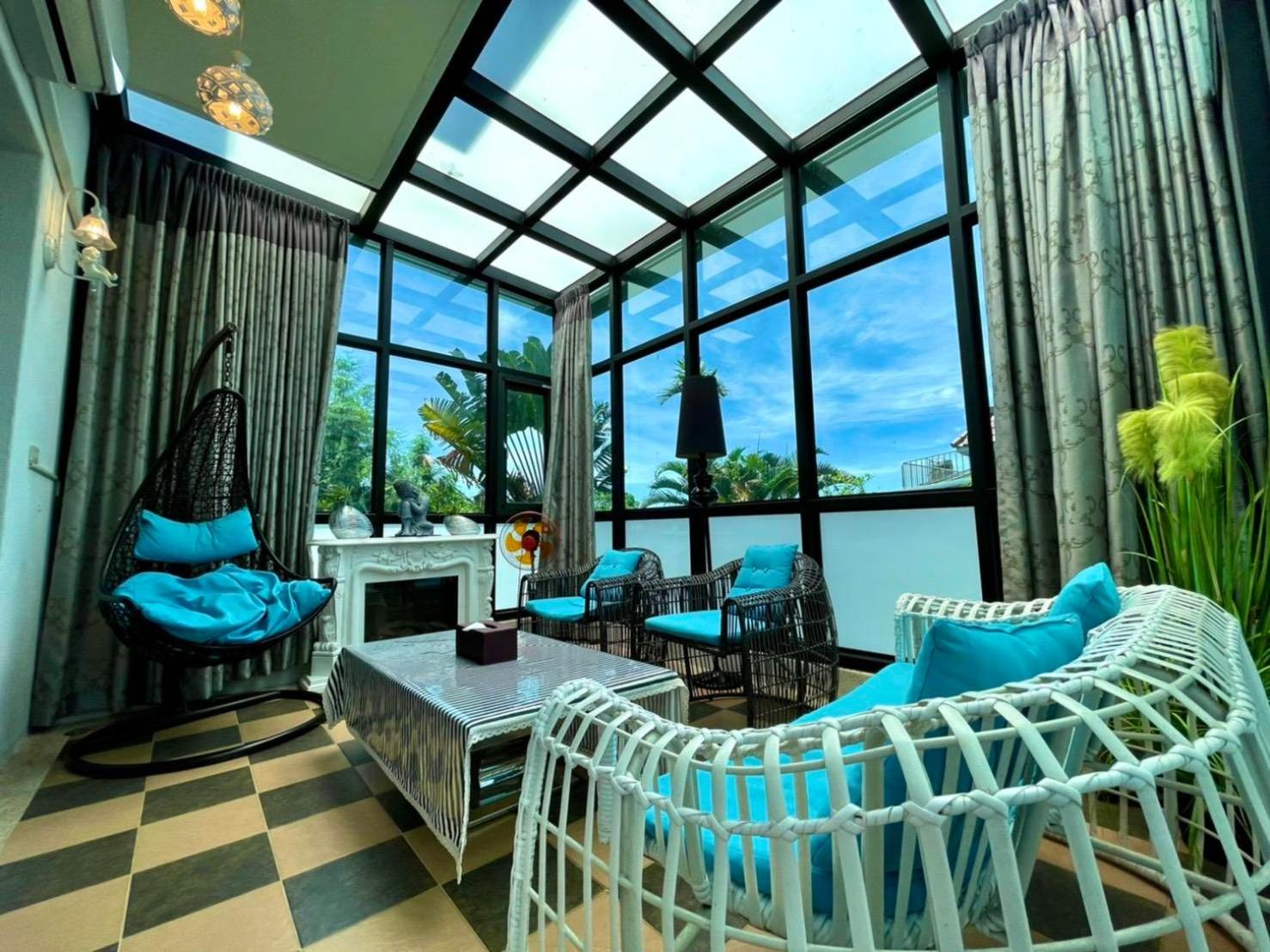 White Palace B&B