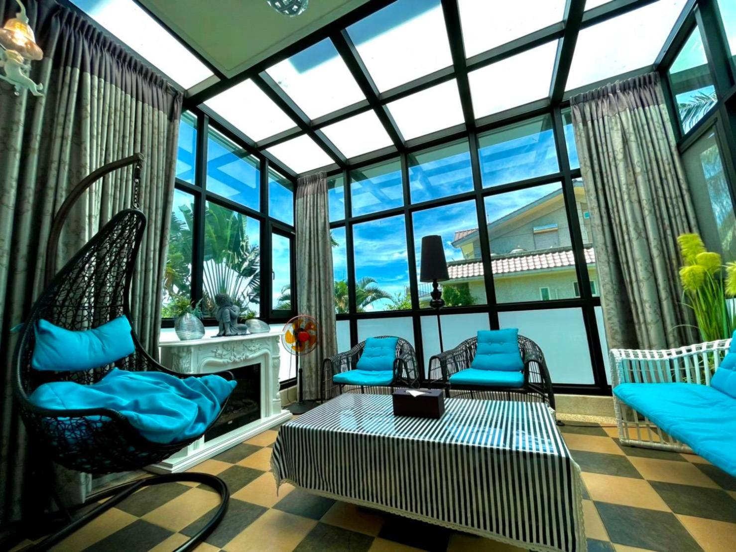White Palace B&B
