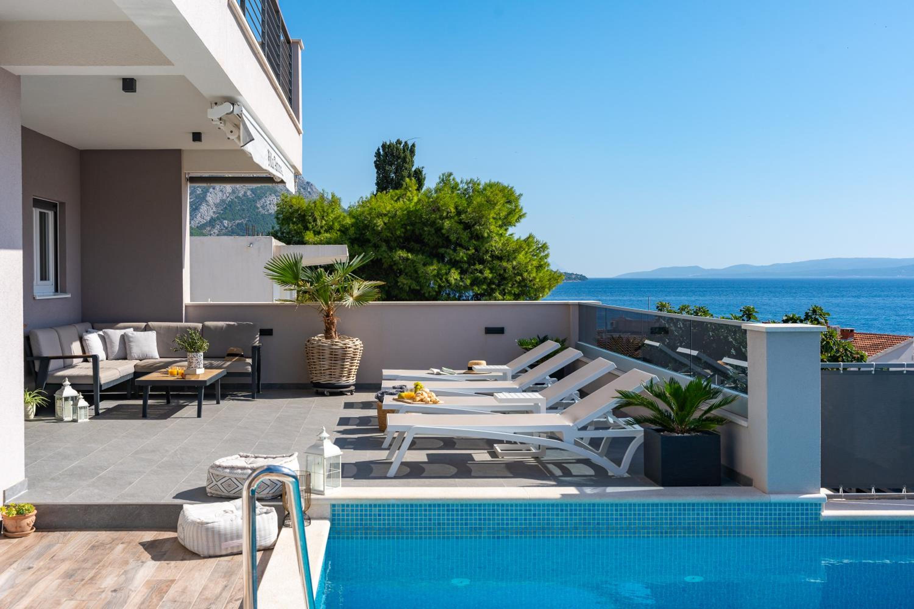 Villa Antares view 2