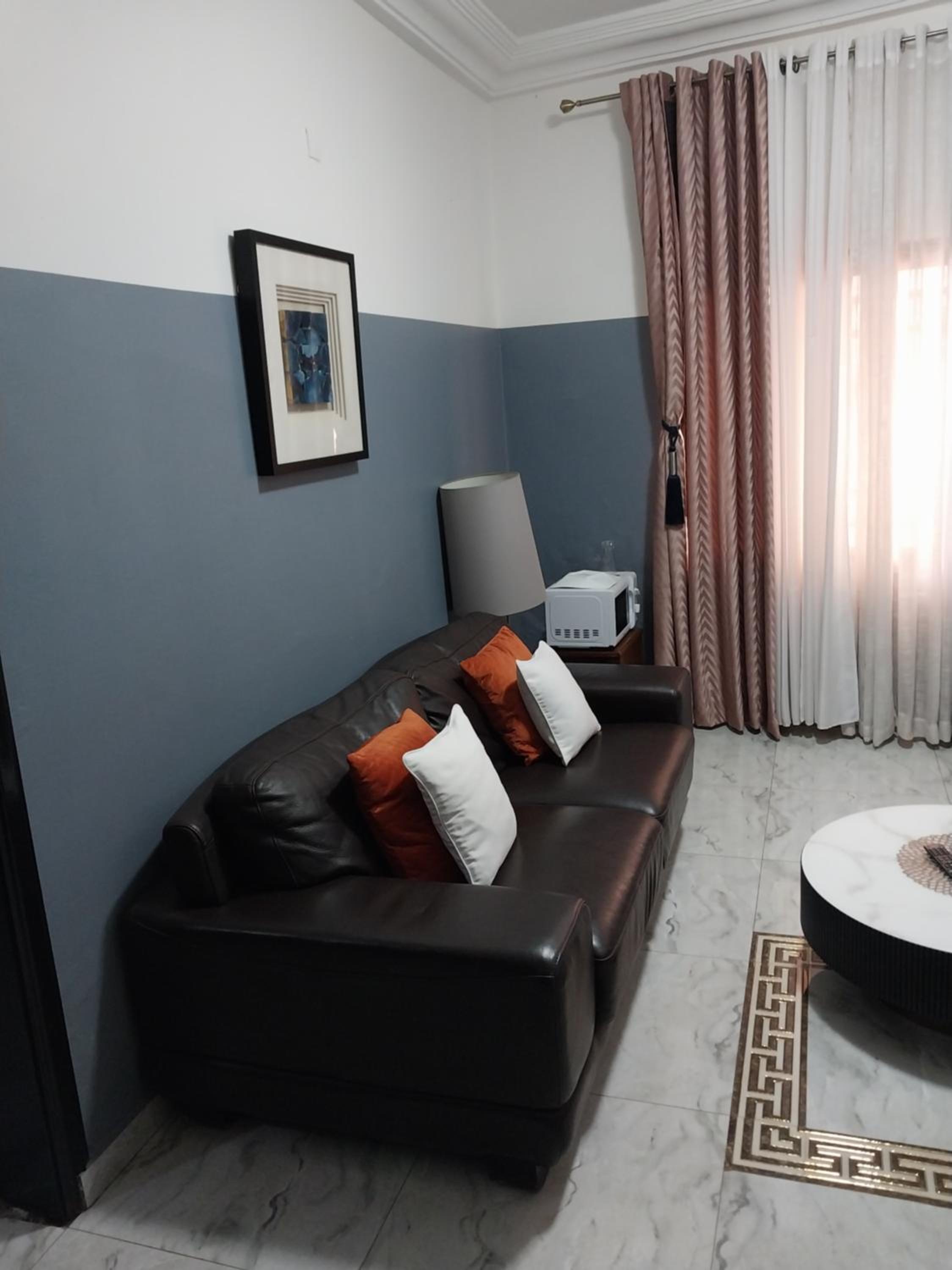 APPART HOTEL MIREILLE