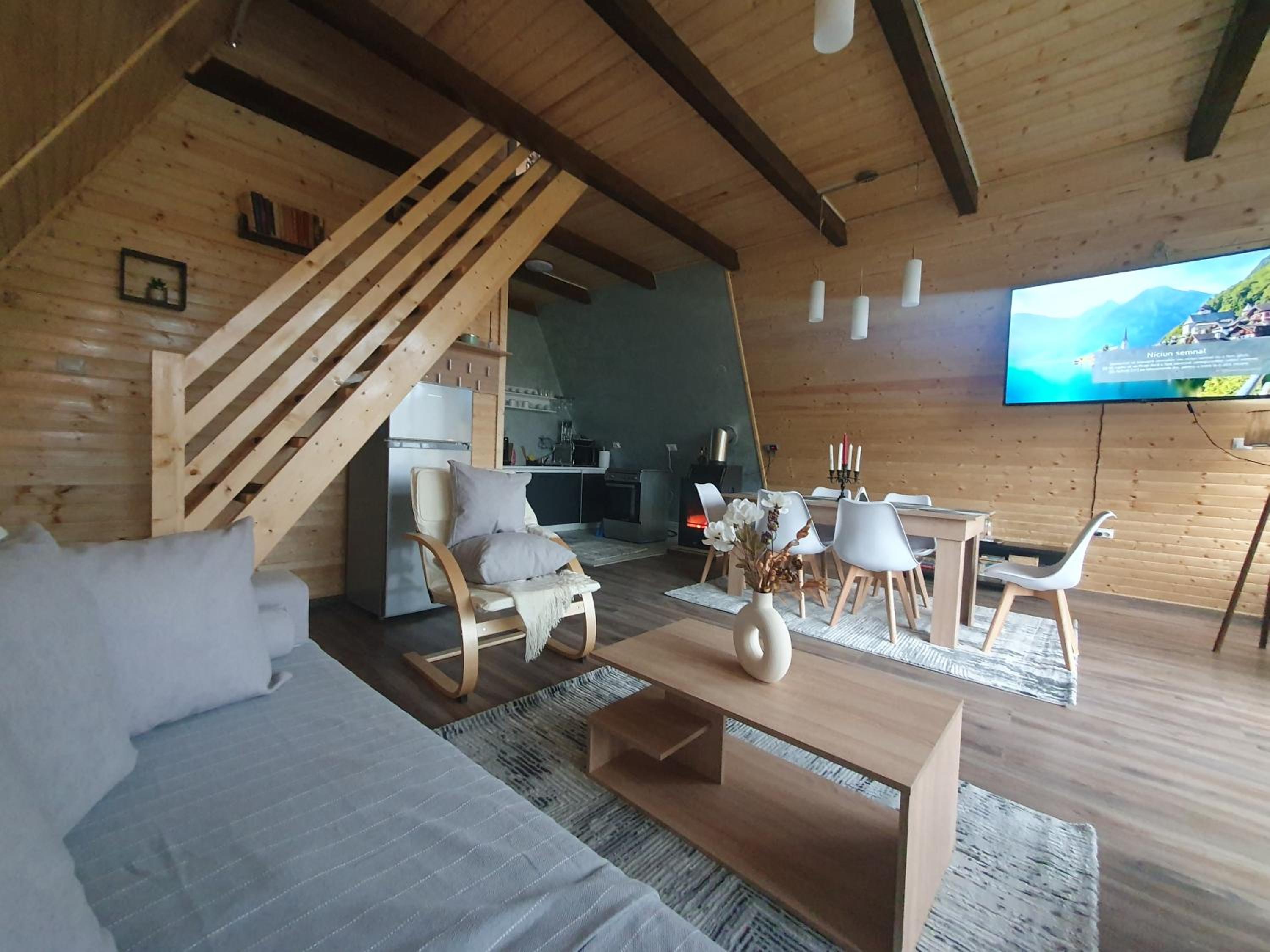 Cabana Apuseni Forest