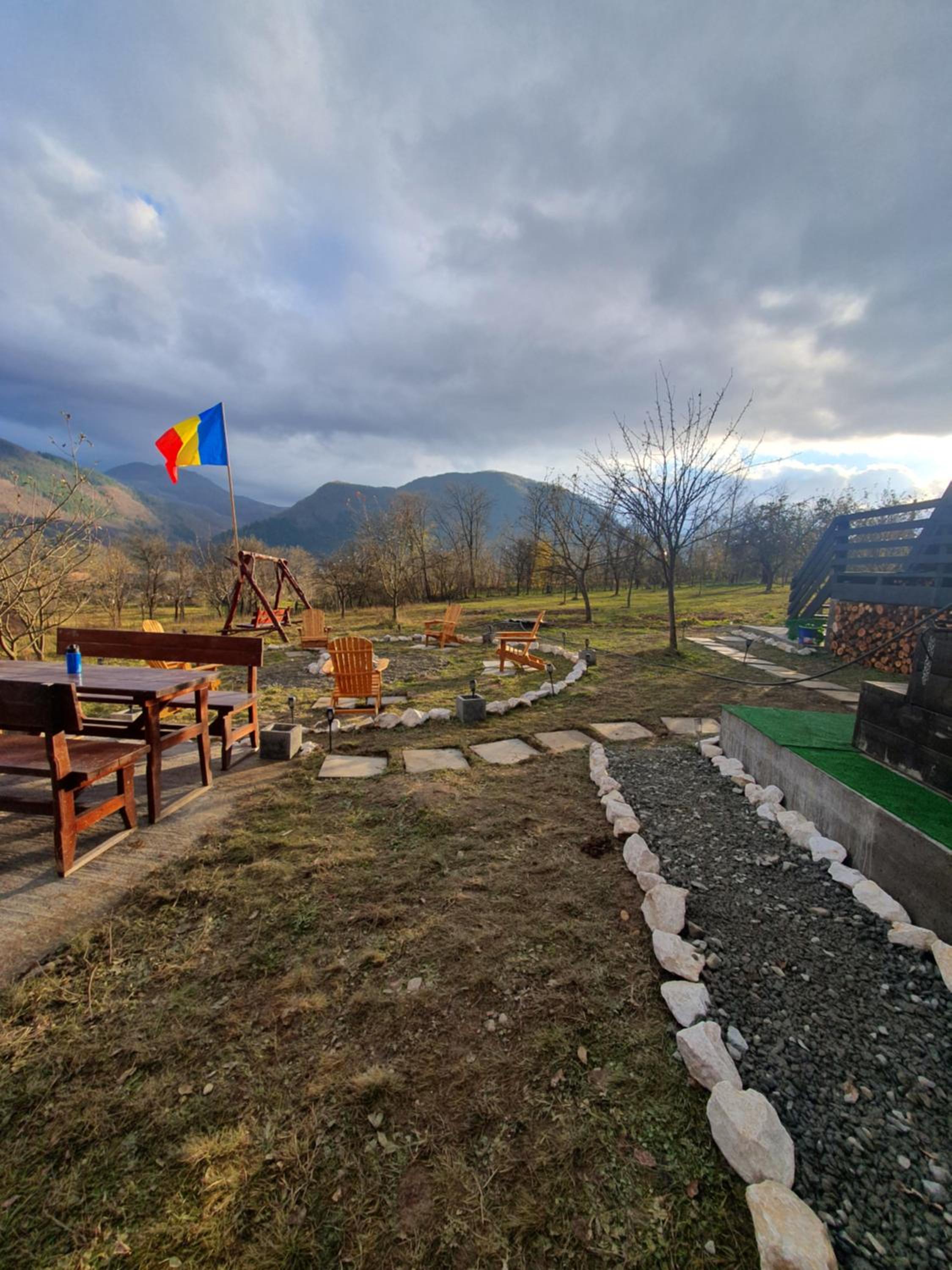 Cabana Apuseni Forest