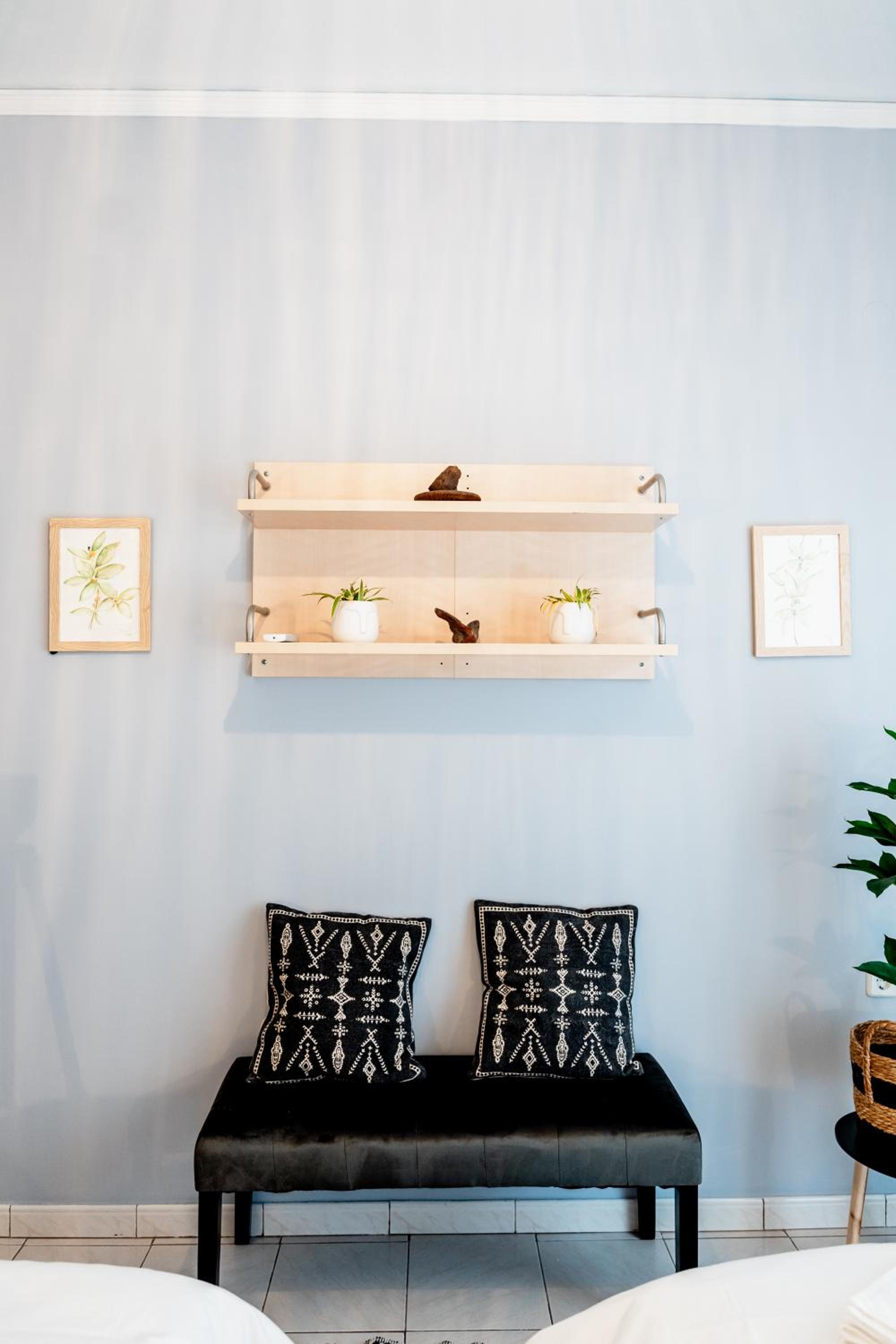 Va Yia/ Spacious guest house photo 4