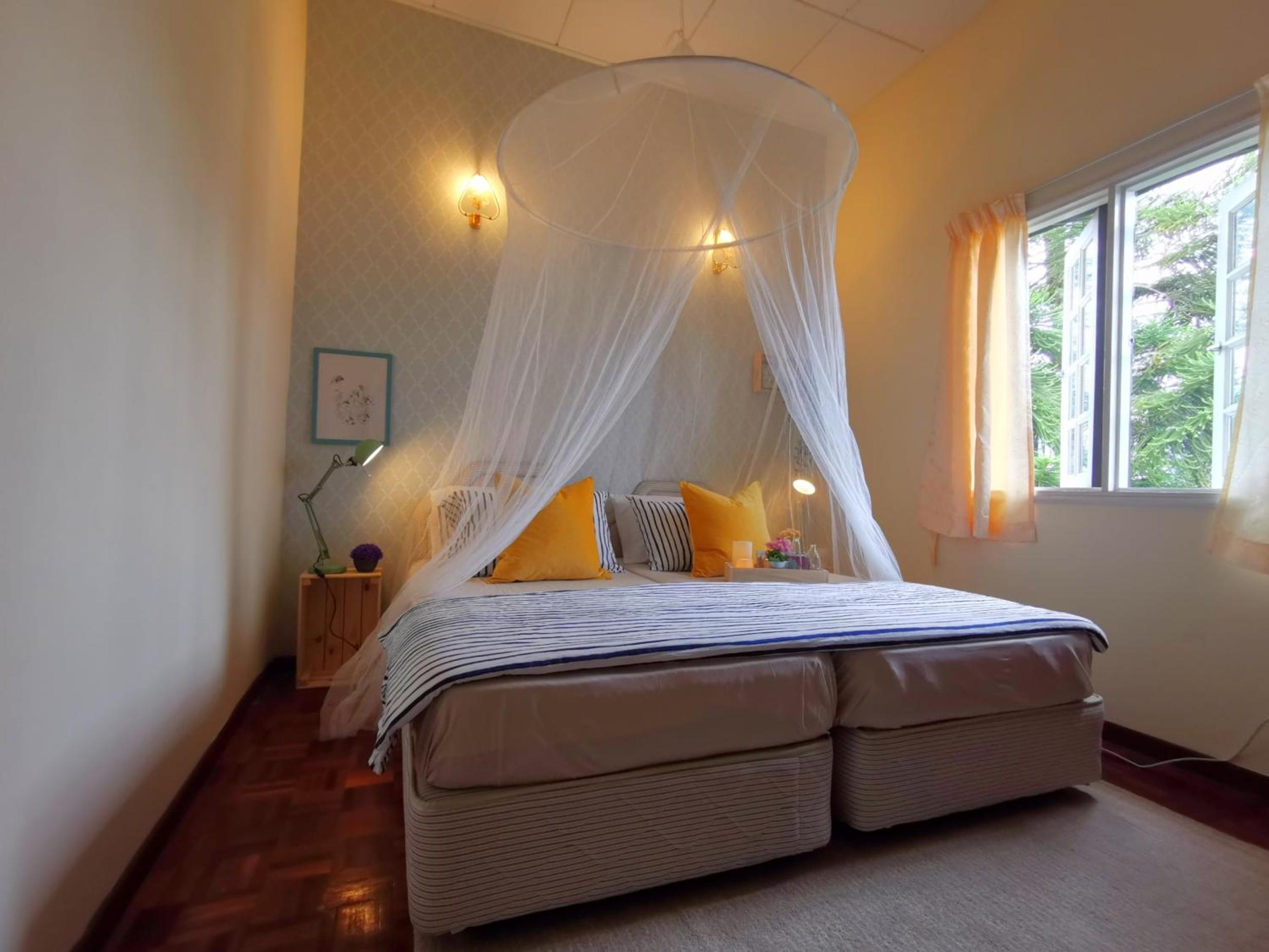 Green Hill Apartment