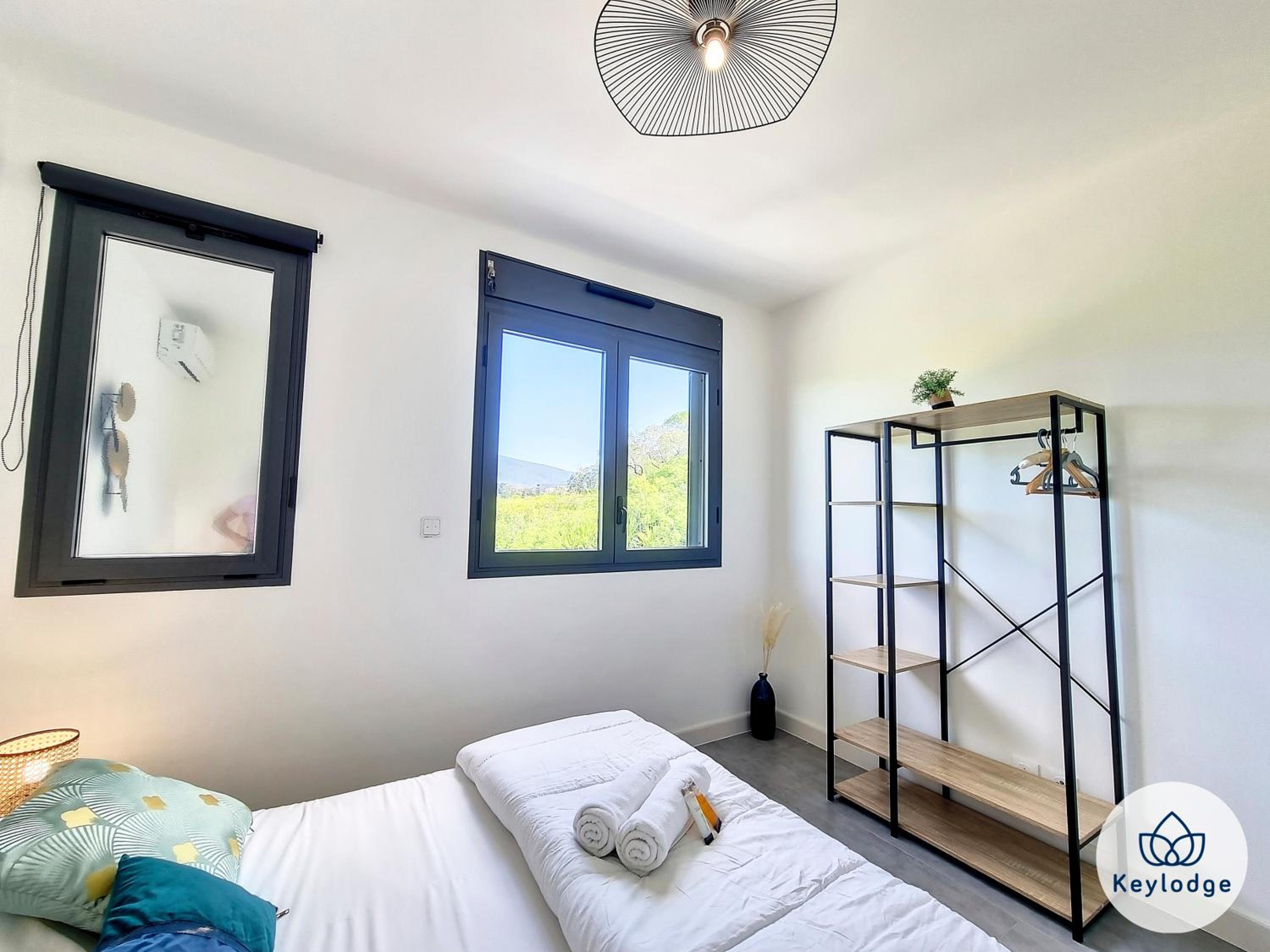 Villa Clokassya - 60m² avec piscine - Saint-Pierre view 5