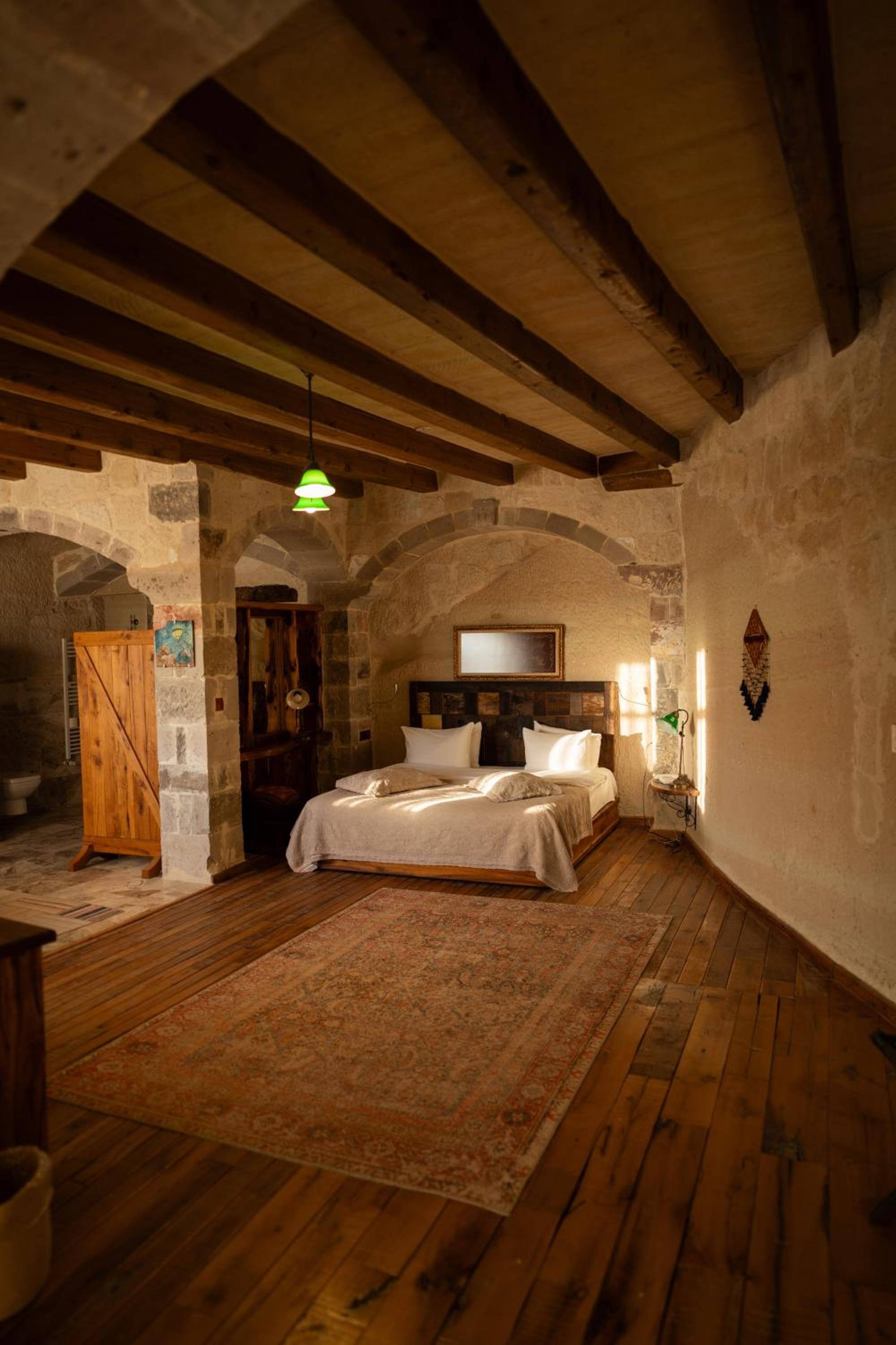 Seki Cave Suites - Image 73