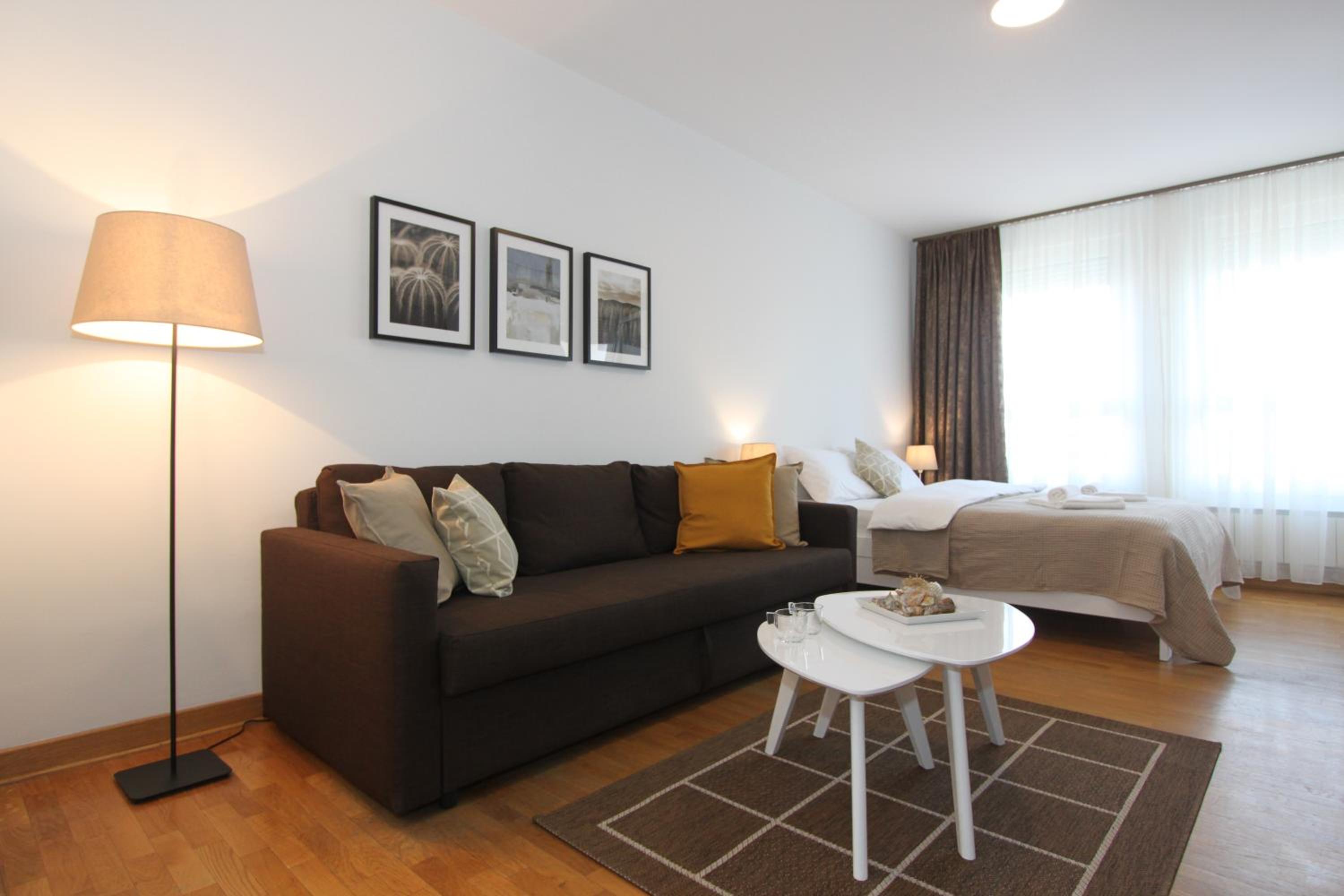 Evergreen - studio in Belgrade to relax and enjoy, parking 5 eur per day view 3