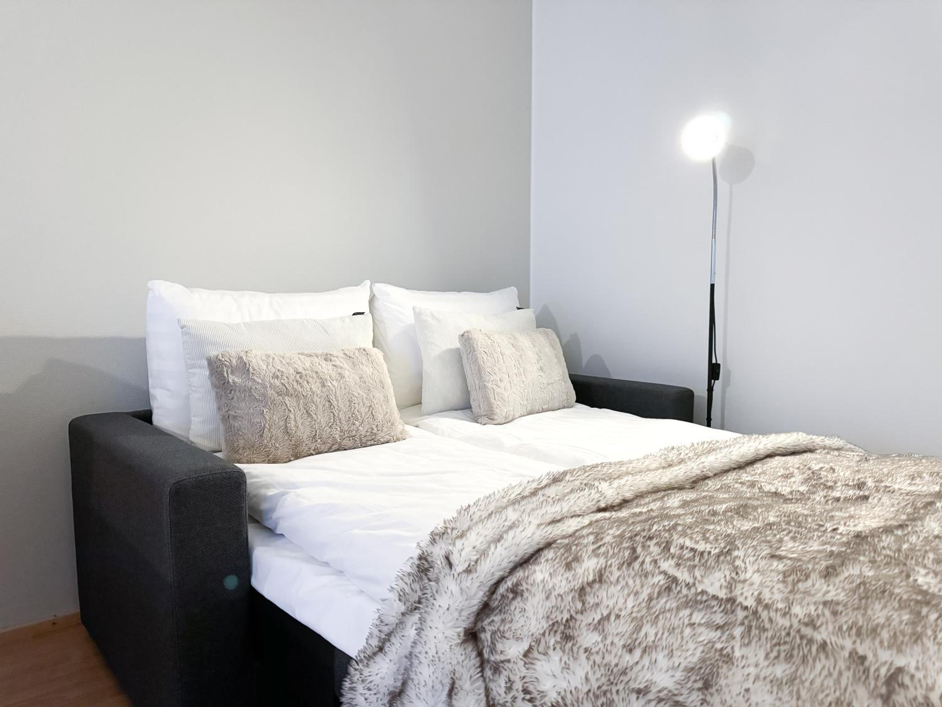 Aurora City Suites