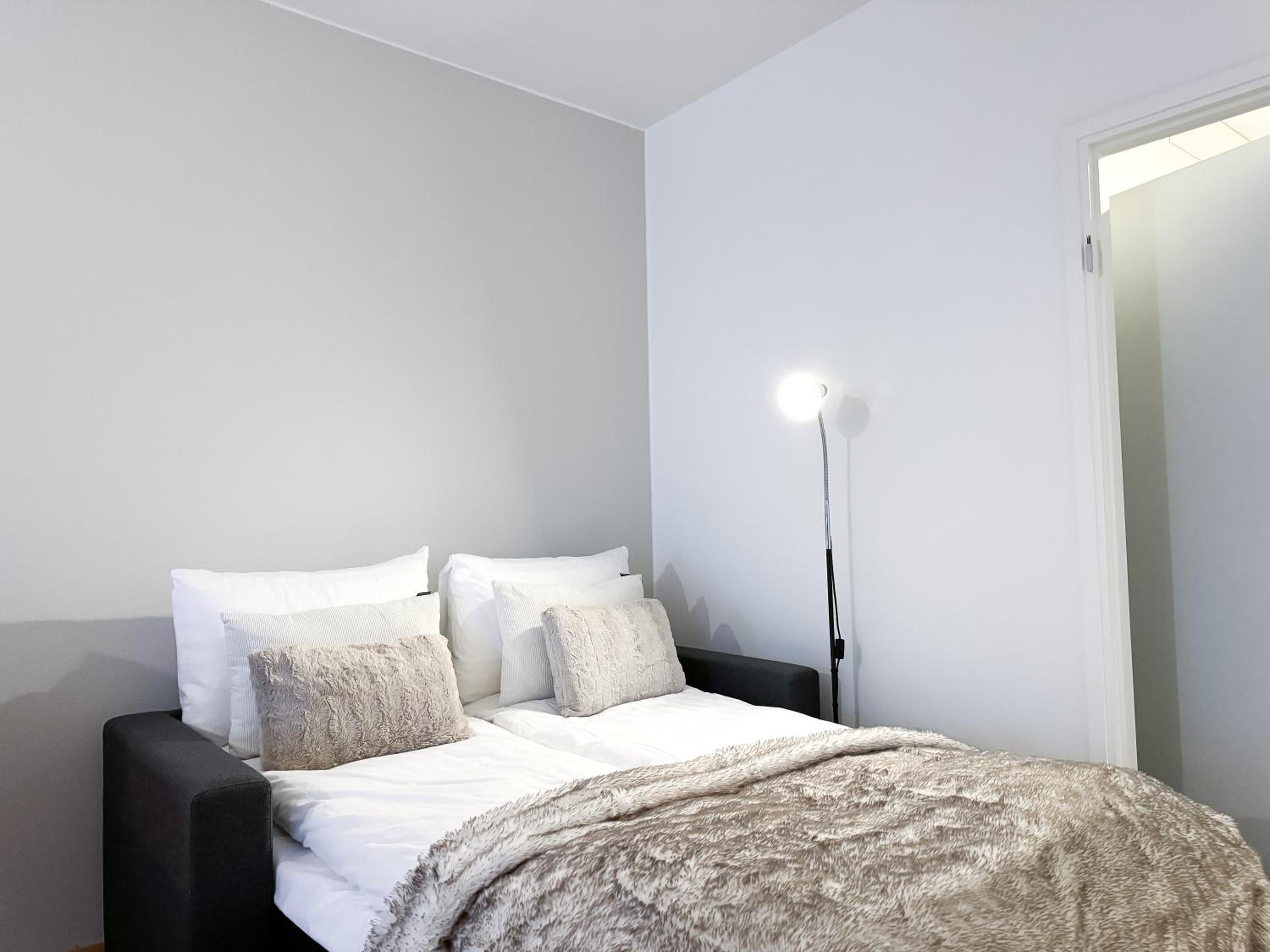 Aurora City Suites