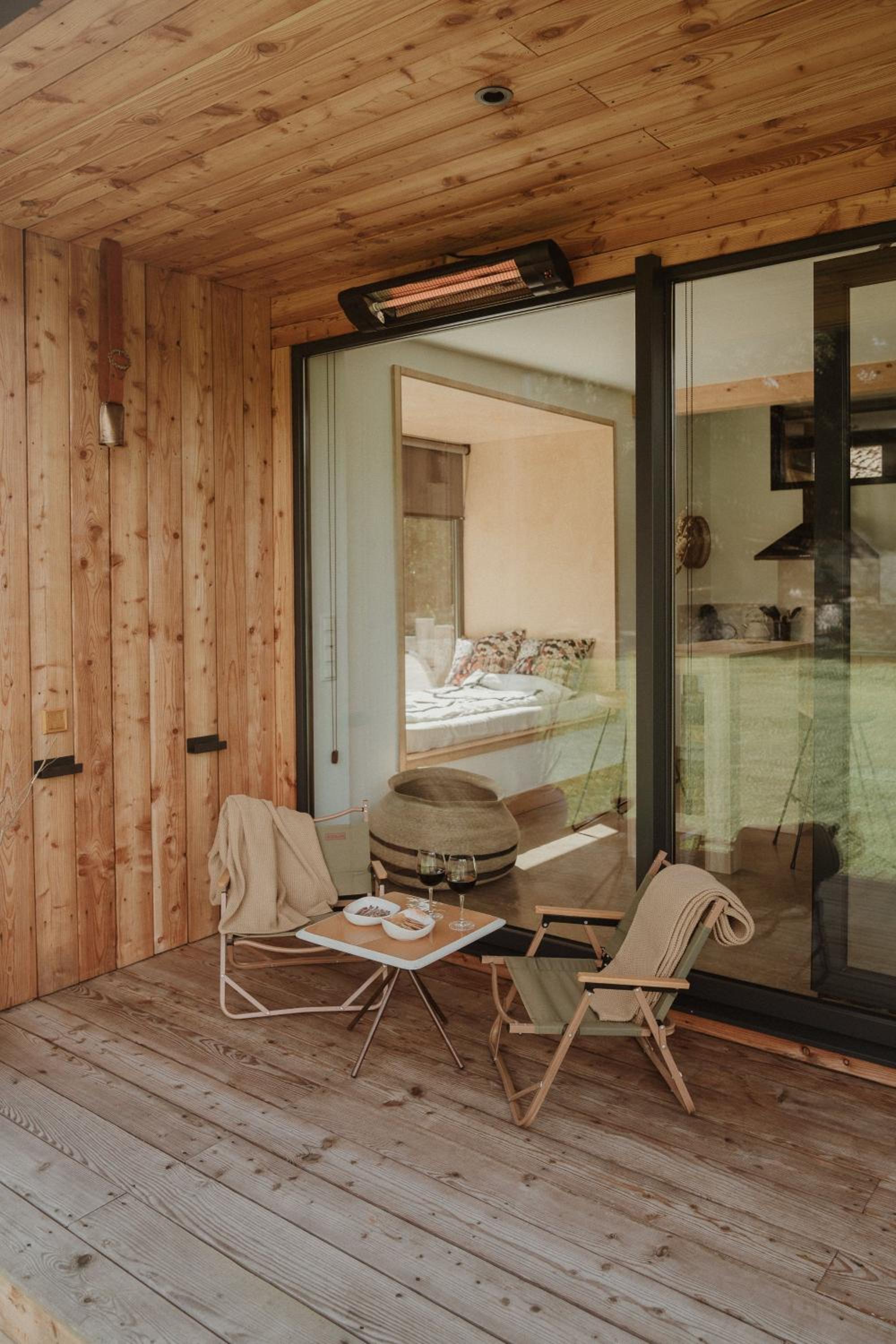 VIBE LUXURY CABINS