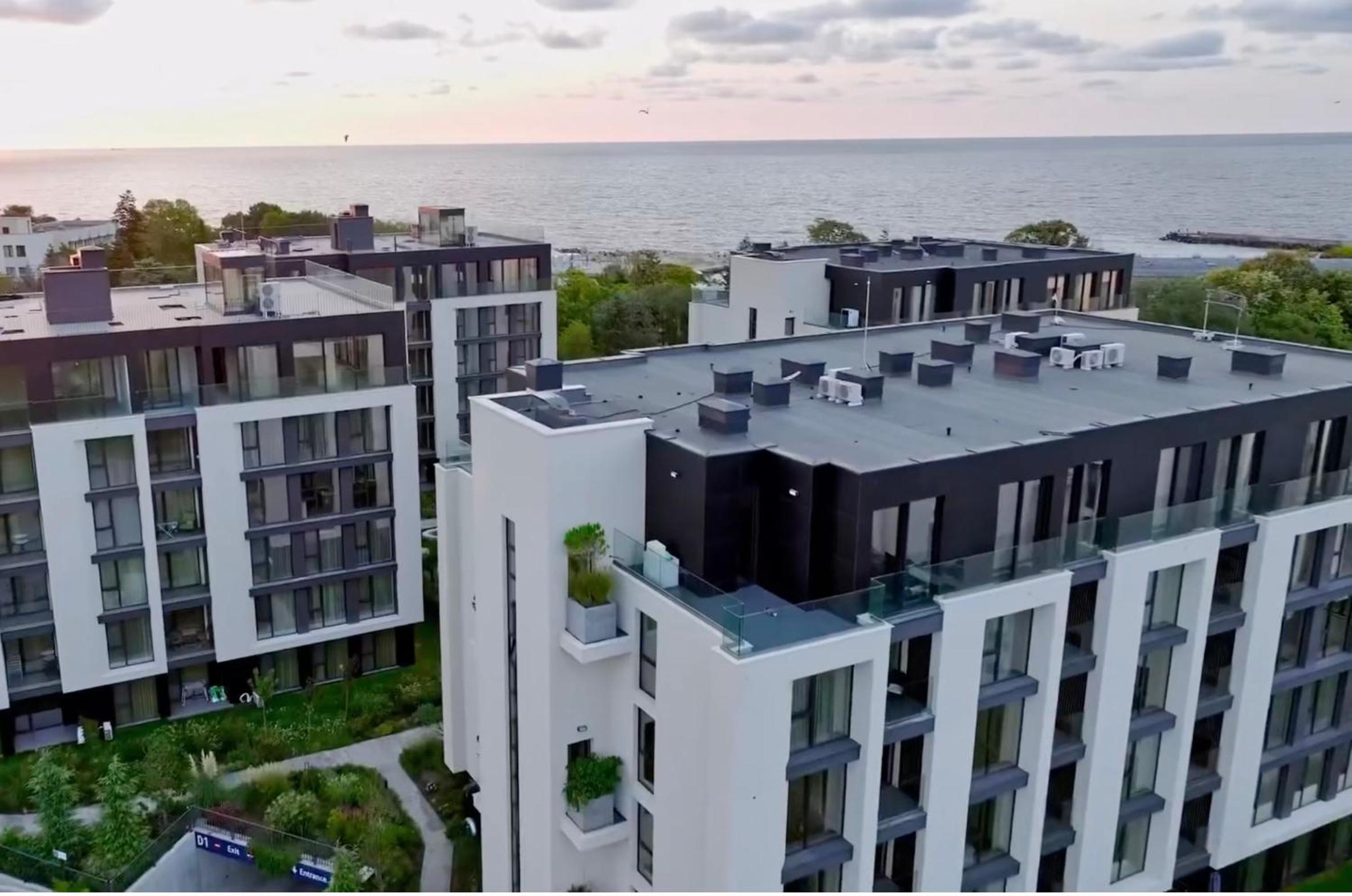 EXCLUSIVE St Constantine Suites