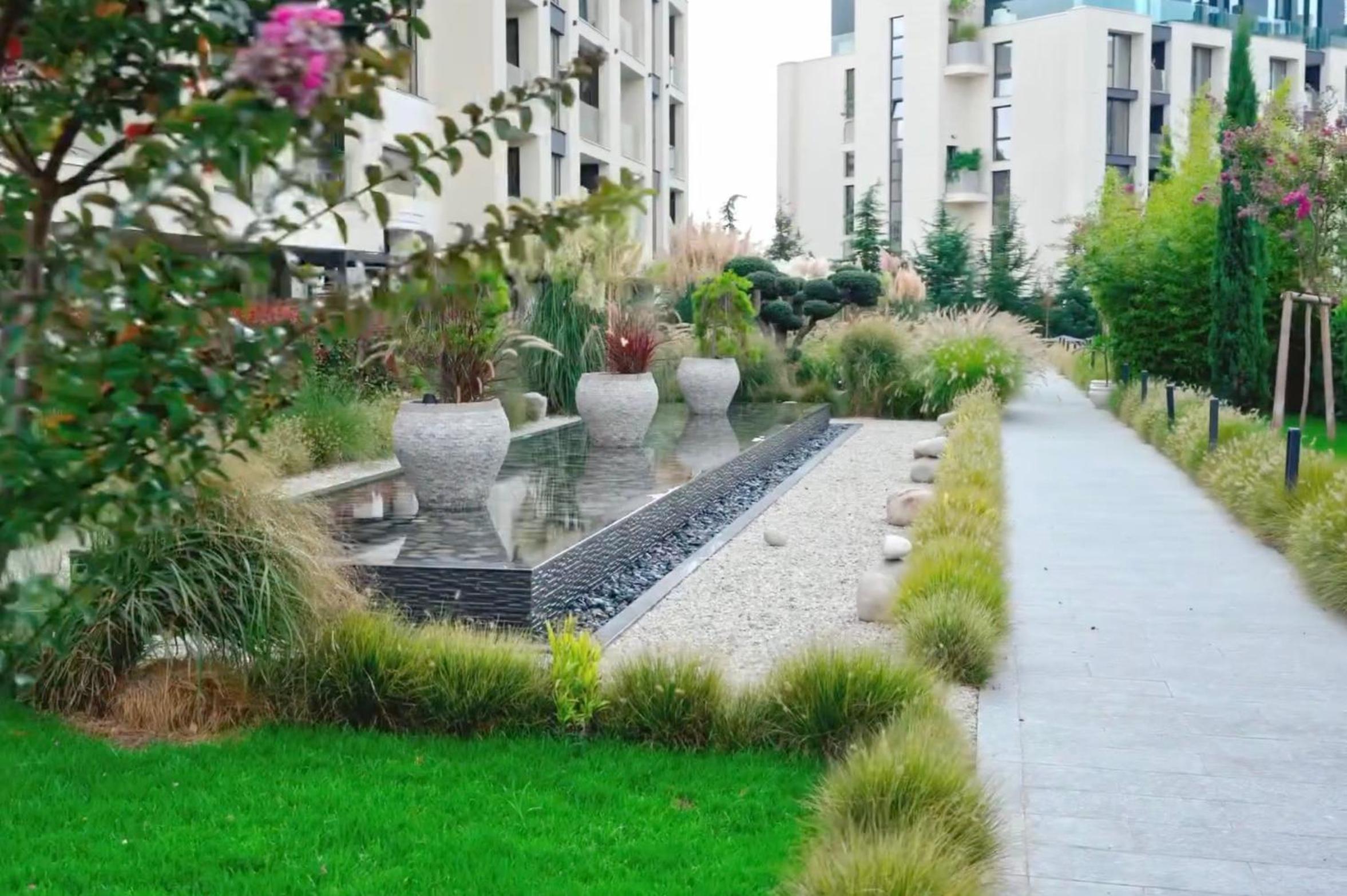 EXCLUSIVE St Constantine Suites
