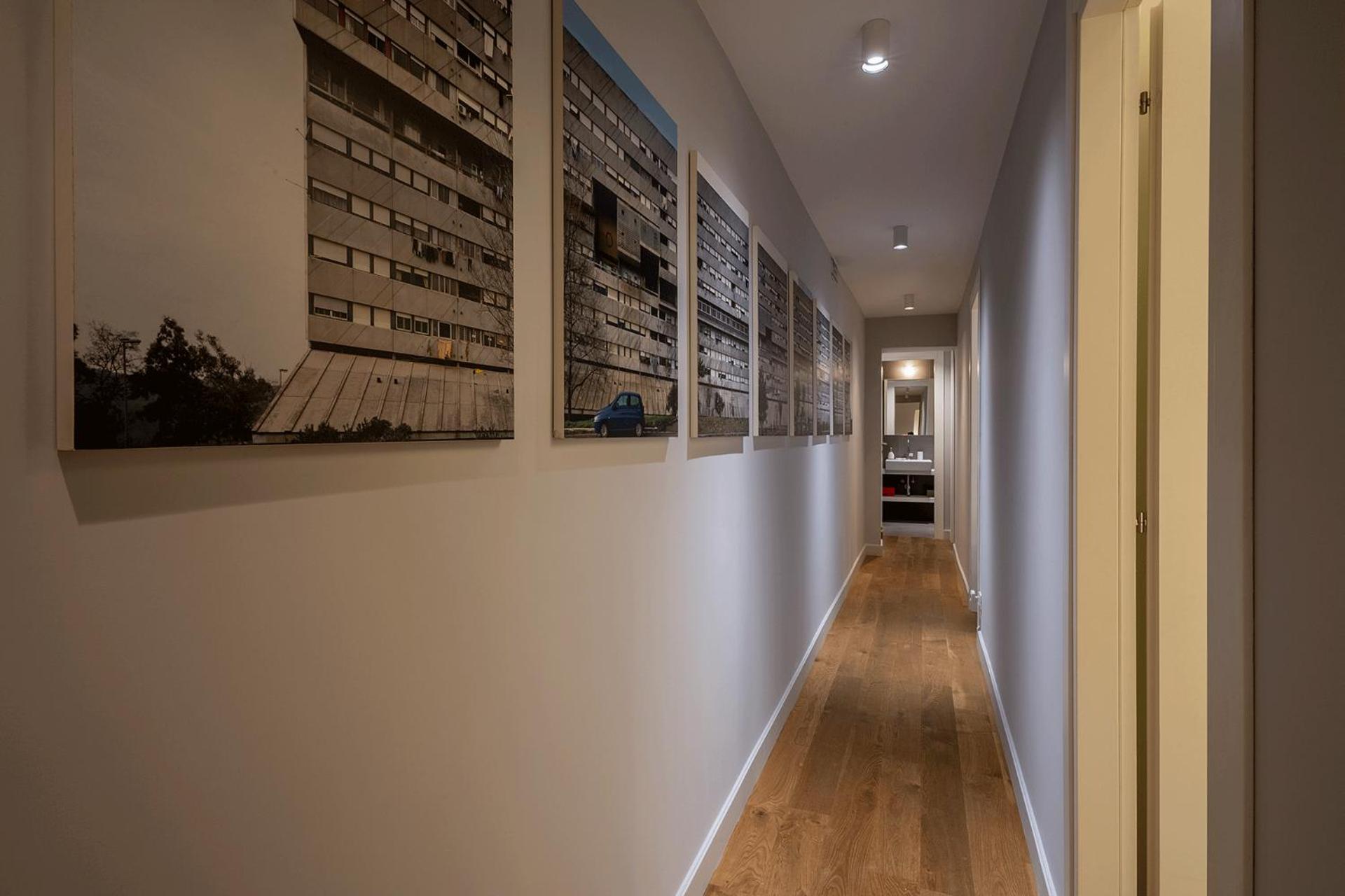 Fotofever Apt, two bedrooms with air conditioned in elegant shopping area, close to Vatican City