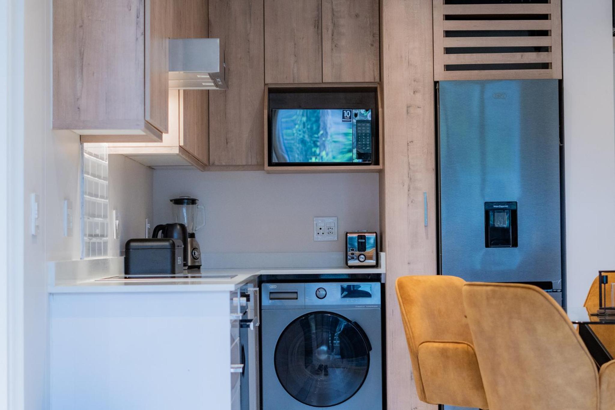 Sandton's Finest 2BR/2BA