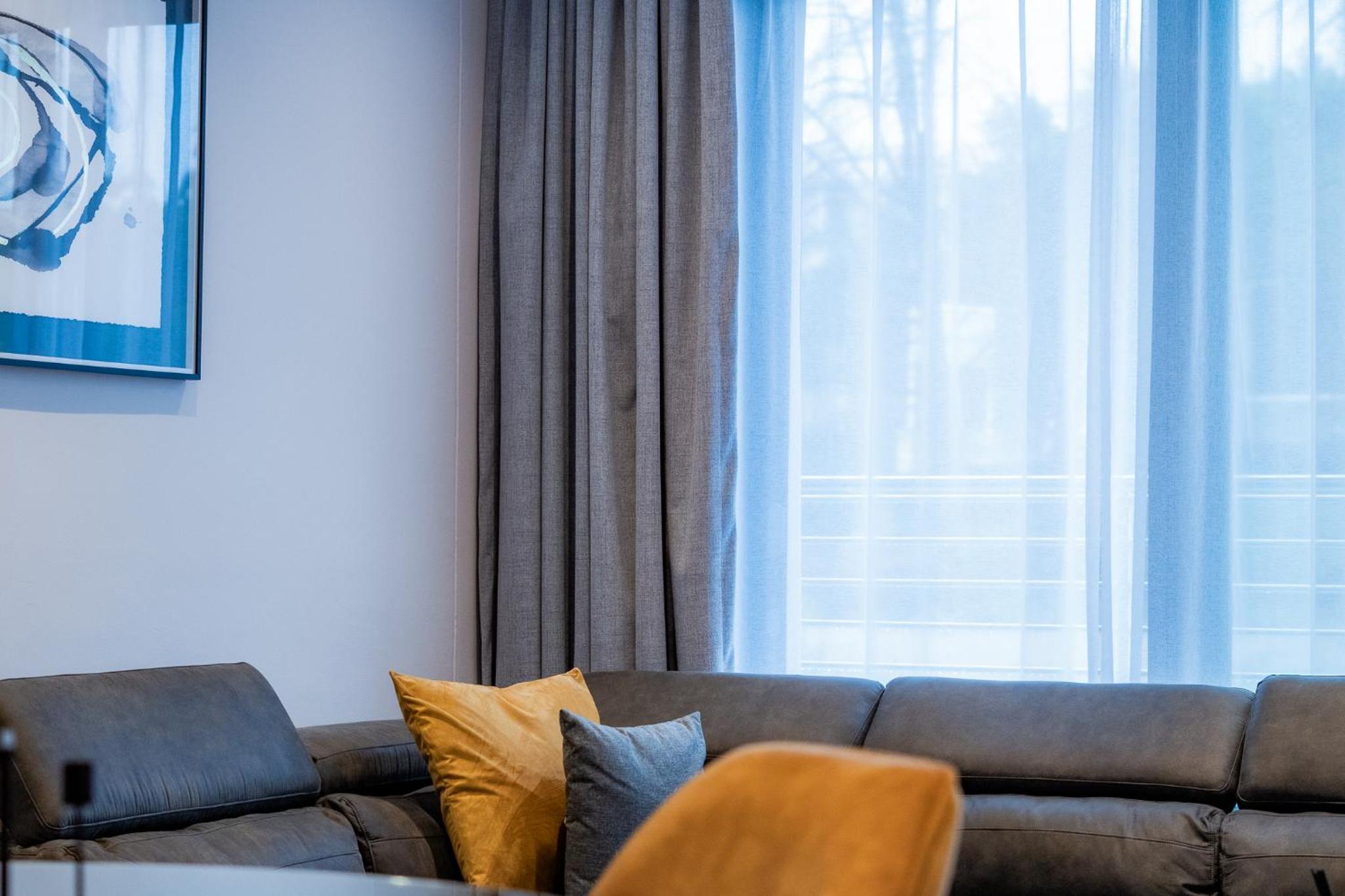 Sandton's Finest 2BR/2BA