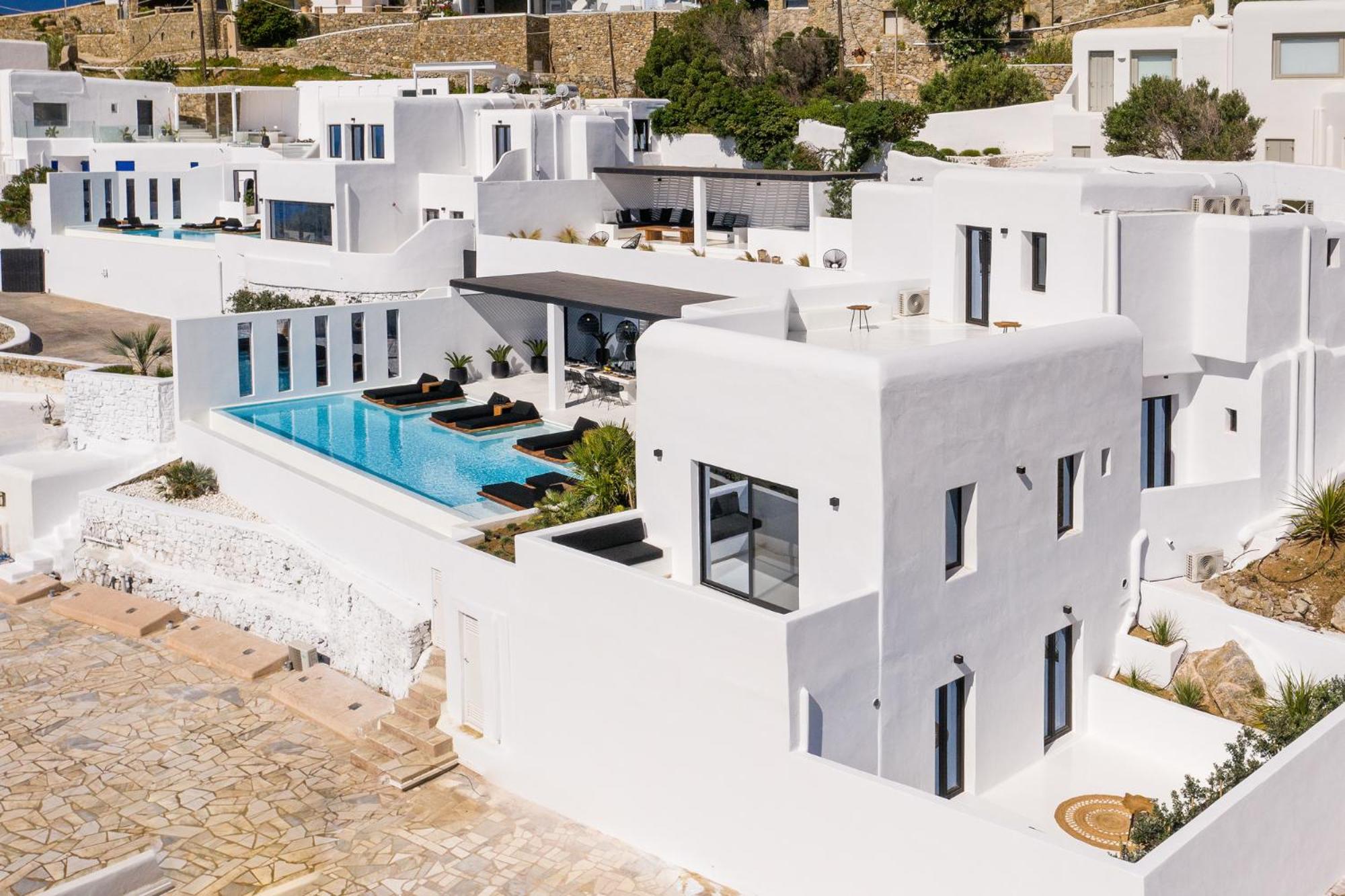 Psarou Black Villas view 5