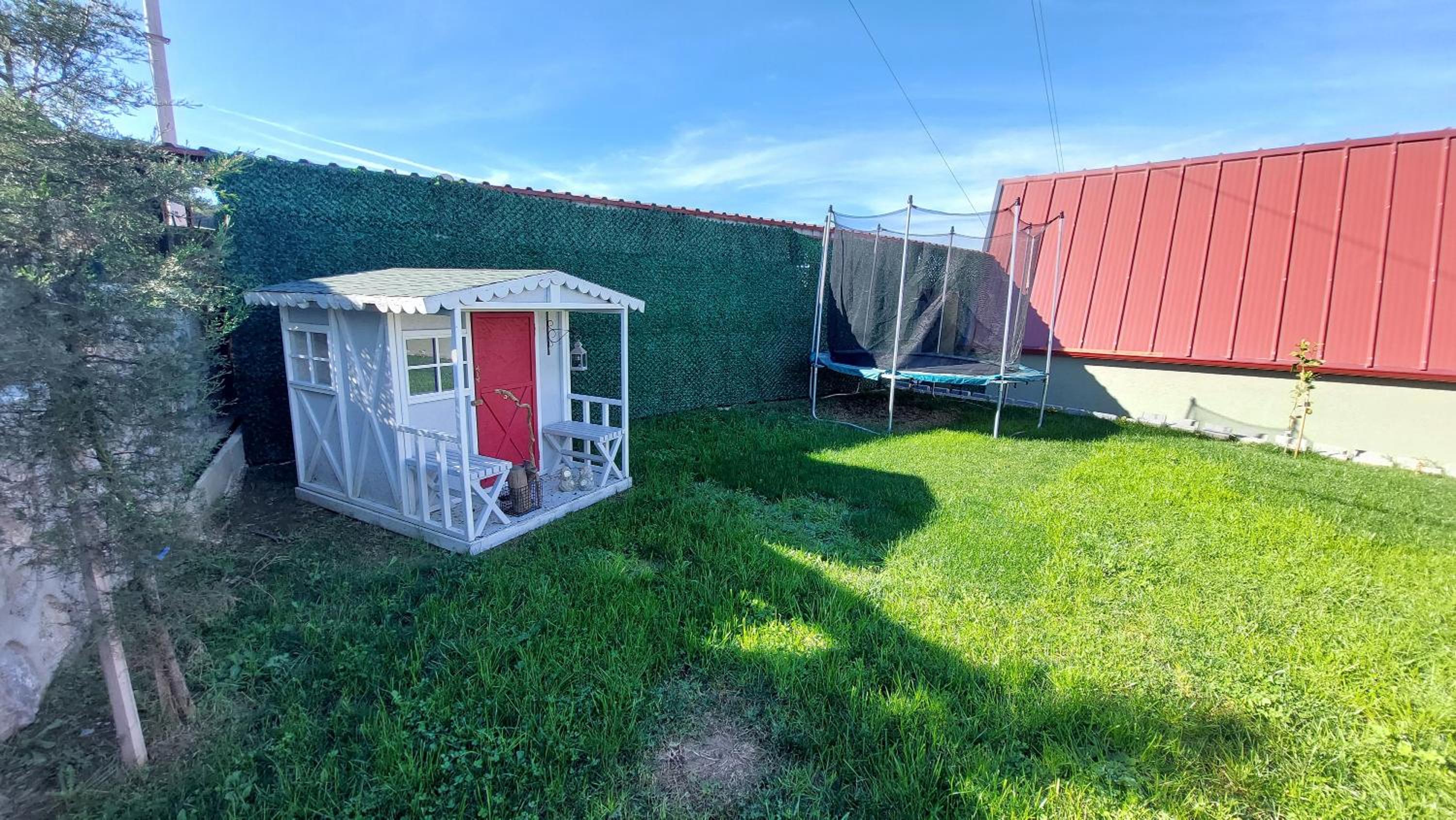 Patya BUNGALOV