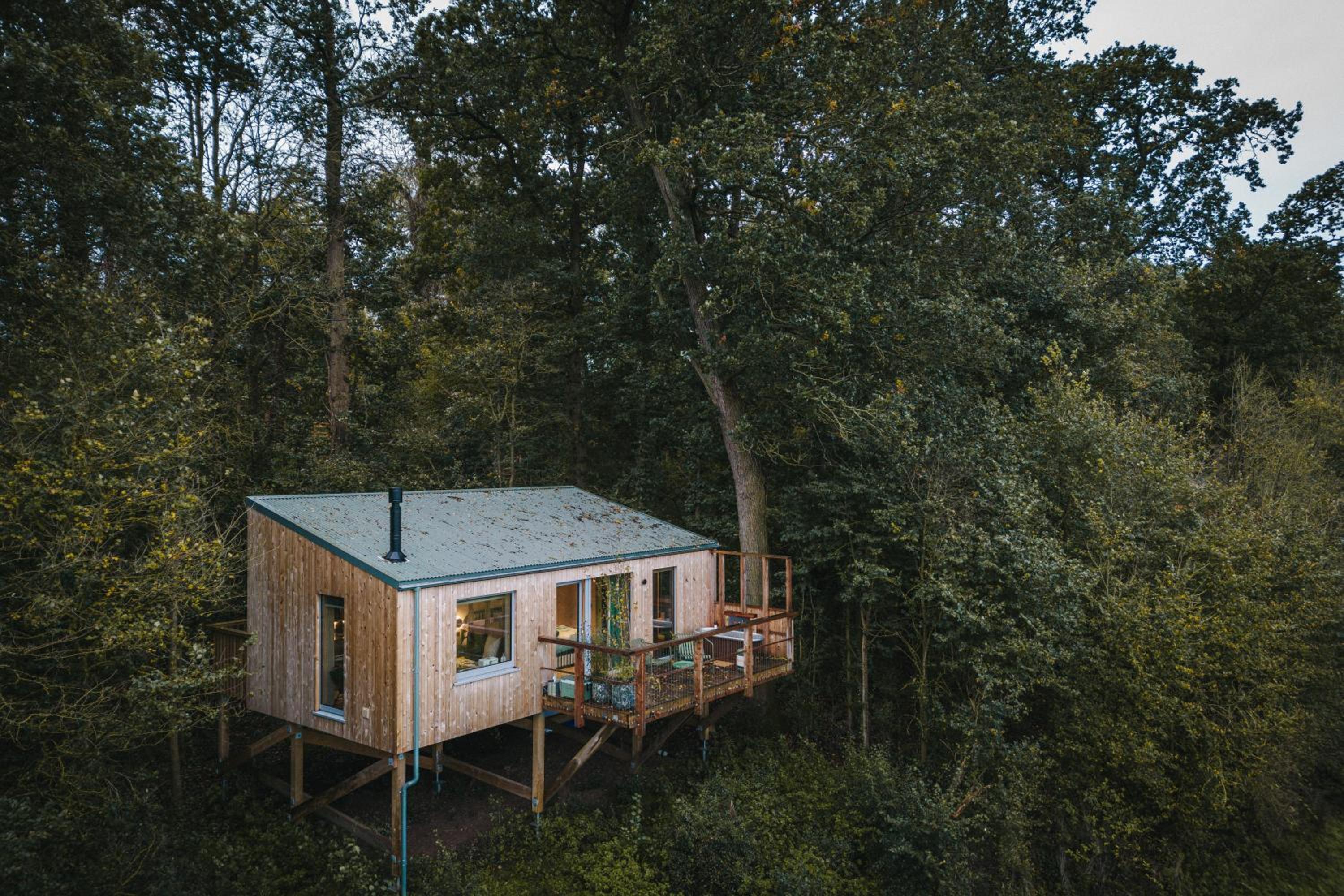RewildThings Treehouses