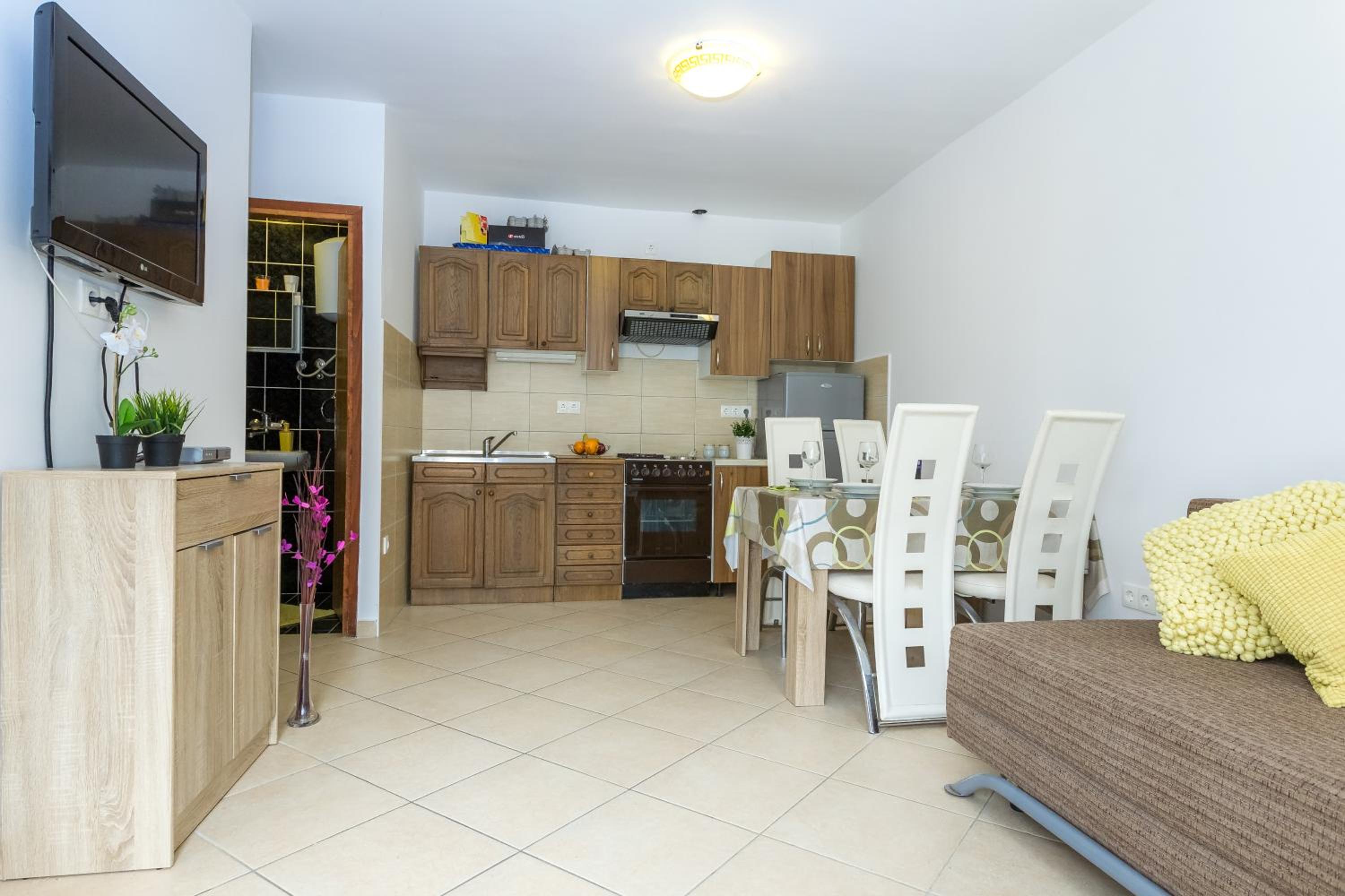 Apartments Ida view 3