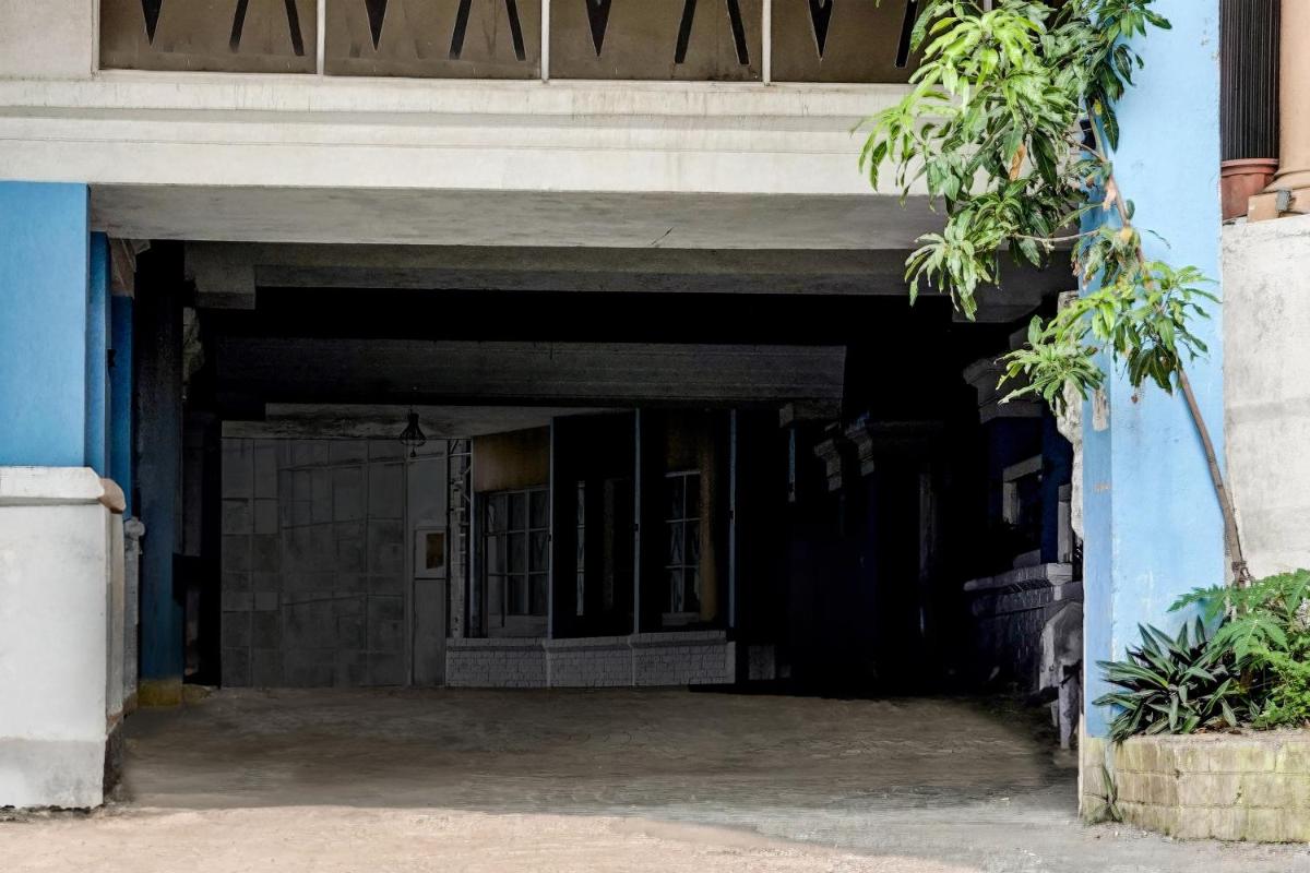 hotel building