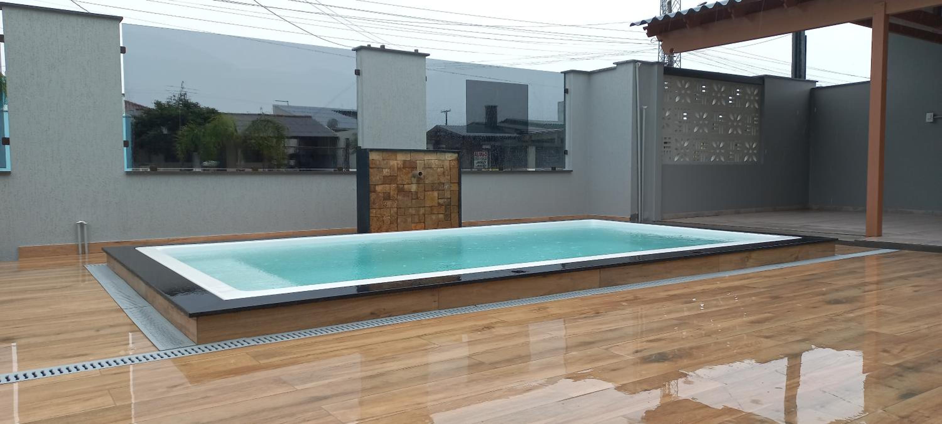 Casa Com Quatro Dormitórios, Pertinho Do Mar Em Capão Da Canoa