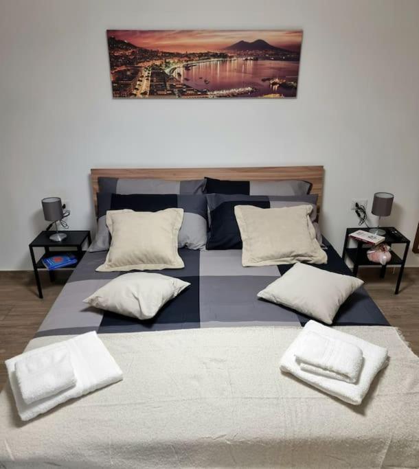 Casa comoda e centrale in quartiere storico di Napoli