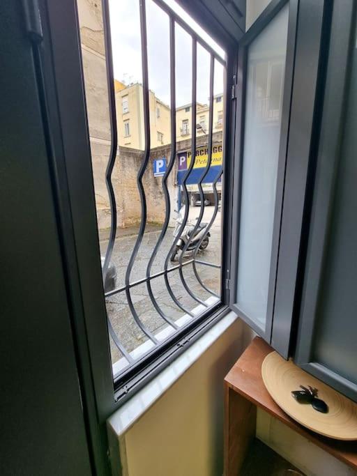 Casa comoda e centrale in quartiere storico di Napoli