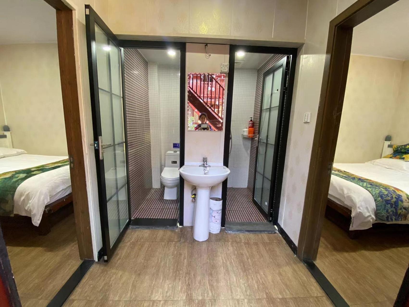 Shaoxing Vacations - Shaoxing Laotaimen Luxun Native Place Youth Hostel - Property Image 24