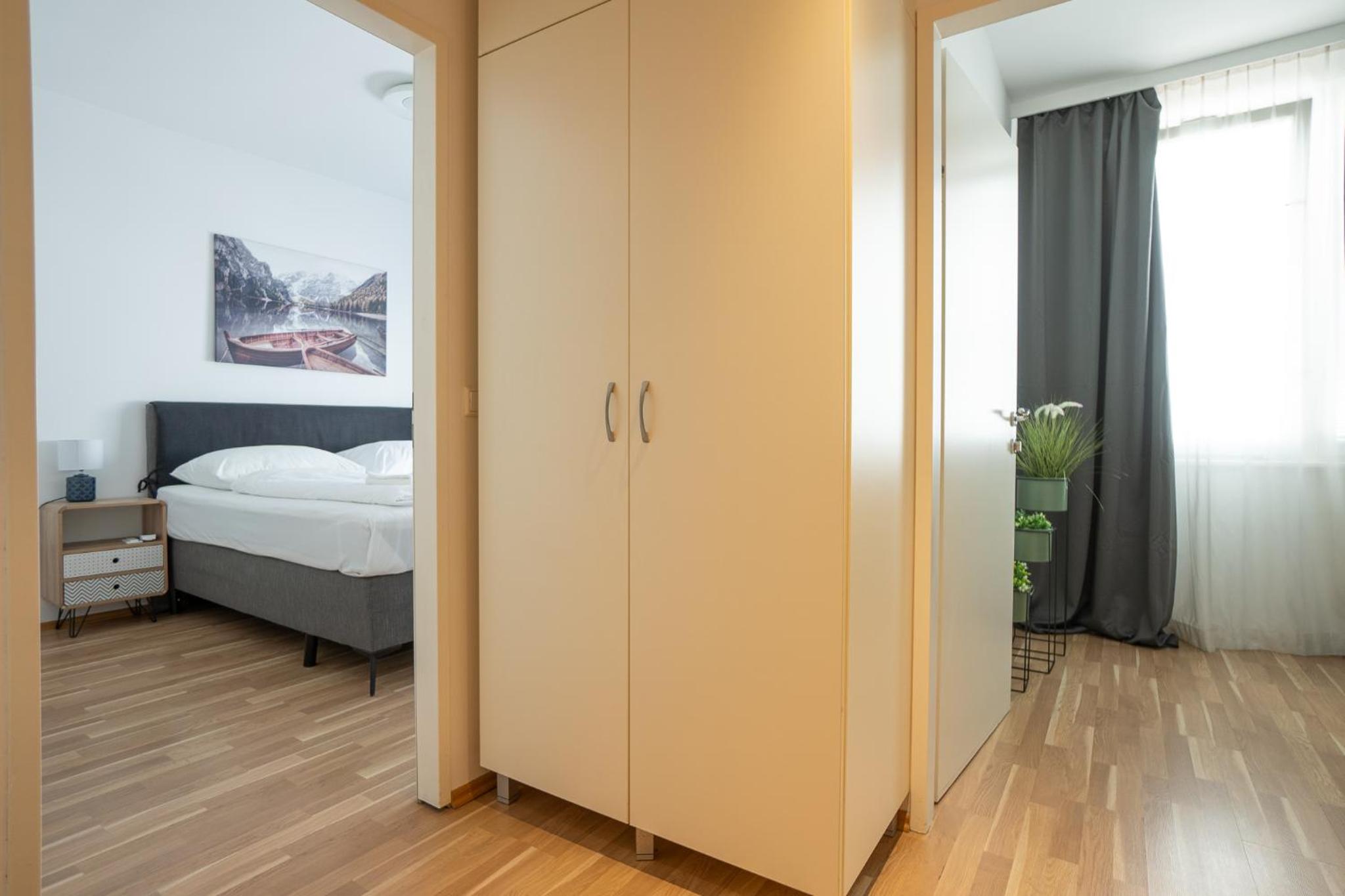 Charming Apartment with Balcony, Close to Stephansdom Cathedral