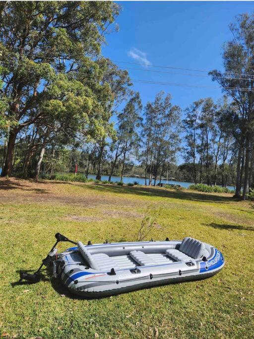 Waterfront Paradise Summer Hideaway FREE BOAT FIshing Lover