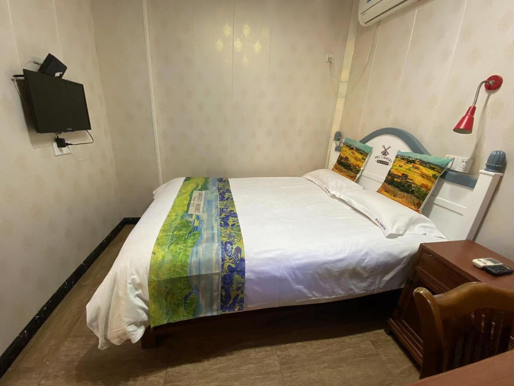 Shaoxing Vacations - Shaoxing Laotaimen Luxun Native Place Youth Hostel - Property Image 28
