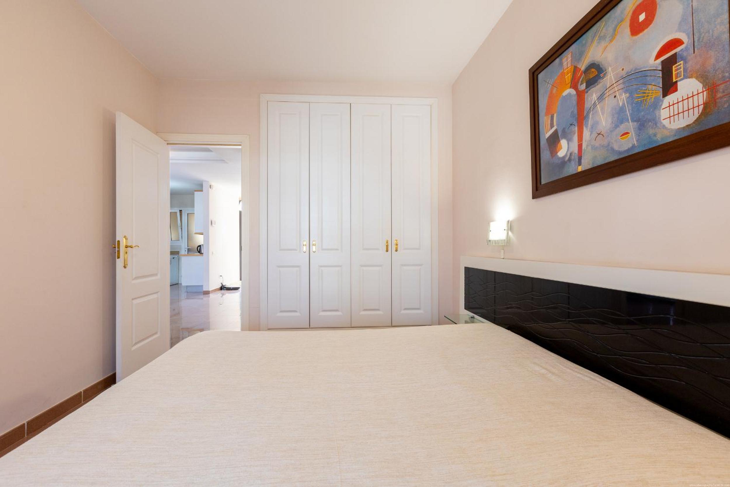 Bahia del Duque Costa Adeje peacefull & spacious apartment