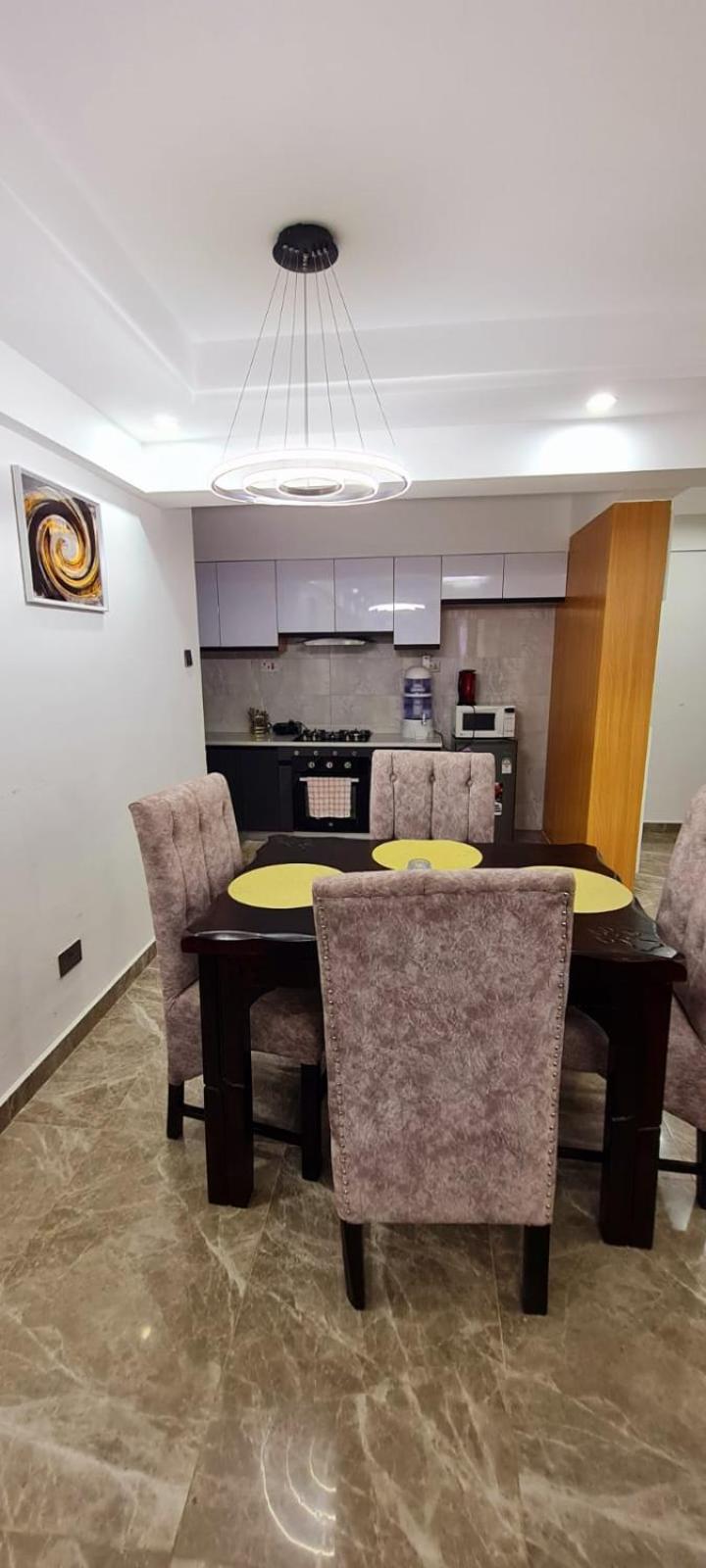 Kilimani Executive 2 bedroom apartment with gym view 3